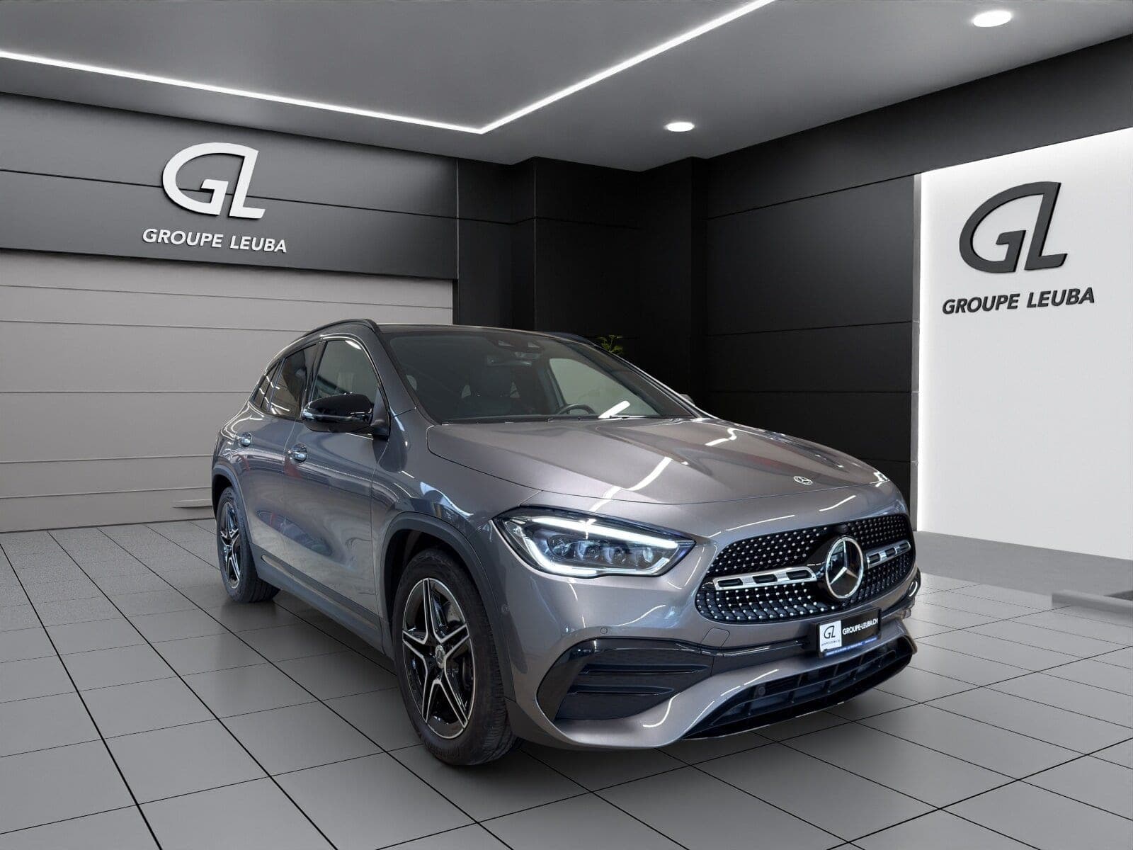 Mercedes-Benz GLA-Klasse GLA 250 AMG Line 4Matic