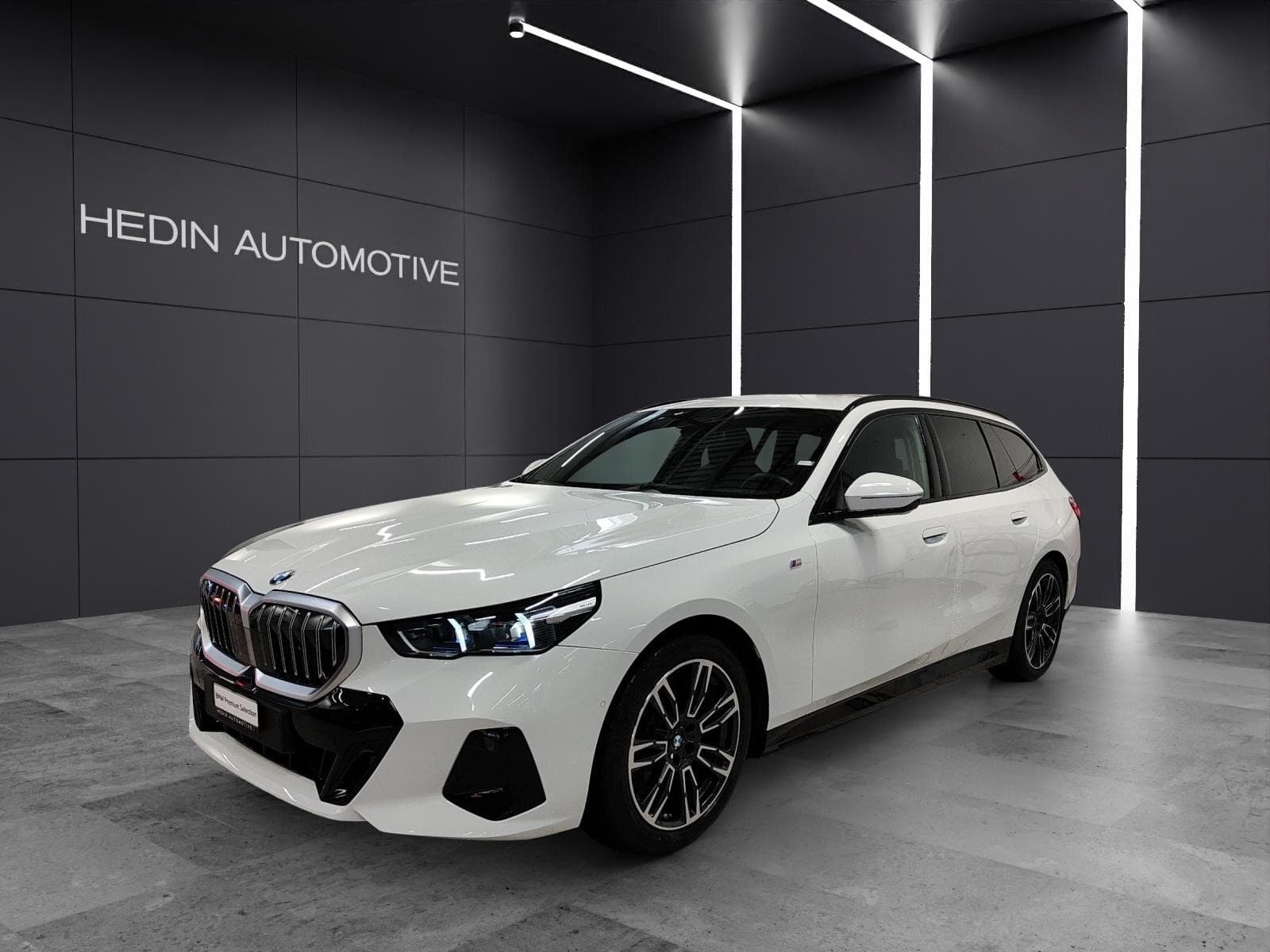 BMW 5er 520d xDrive Touring/Attraktiven Leasingzinssatz ab 1,9 % bei