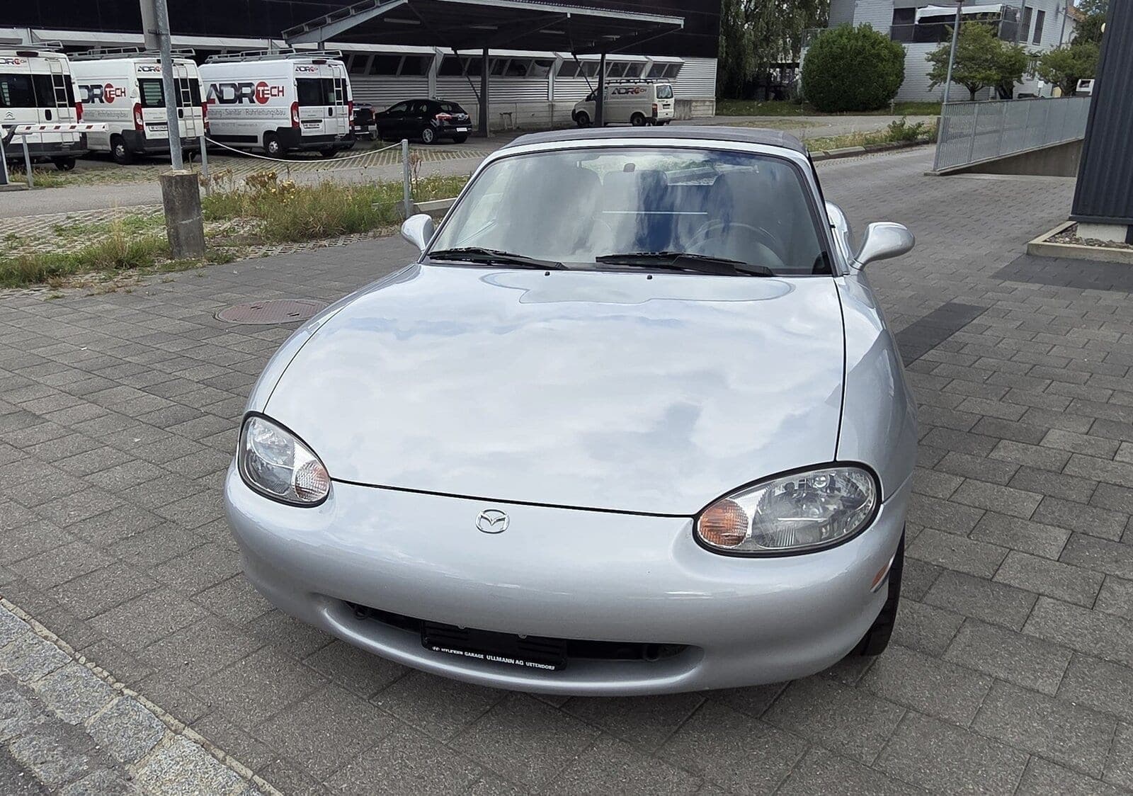 Mazda MX-5 MX-5 1.8i-16 Youngster