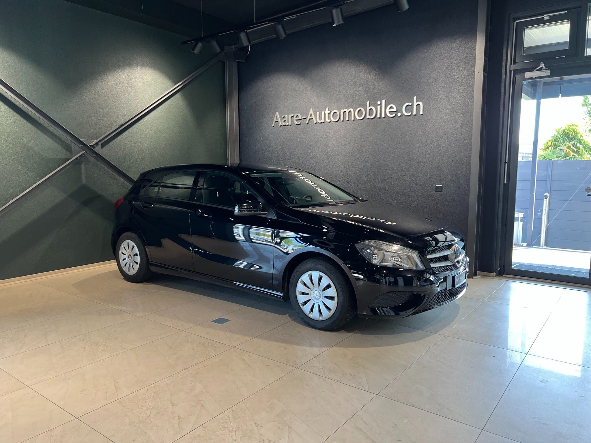 Mercedes-Benz A-Klasse MERCEDES-BENZ A 180 7G-DCT