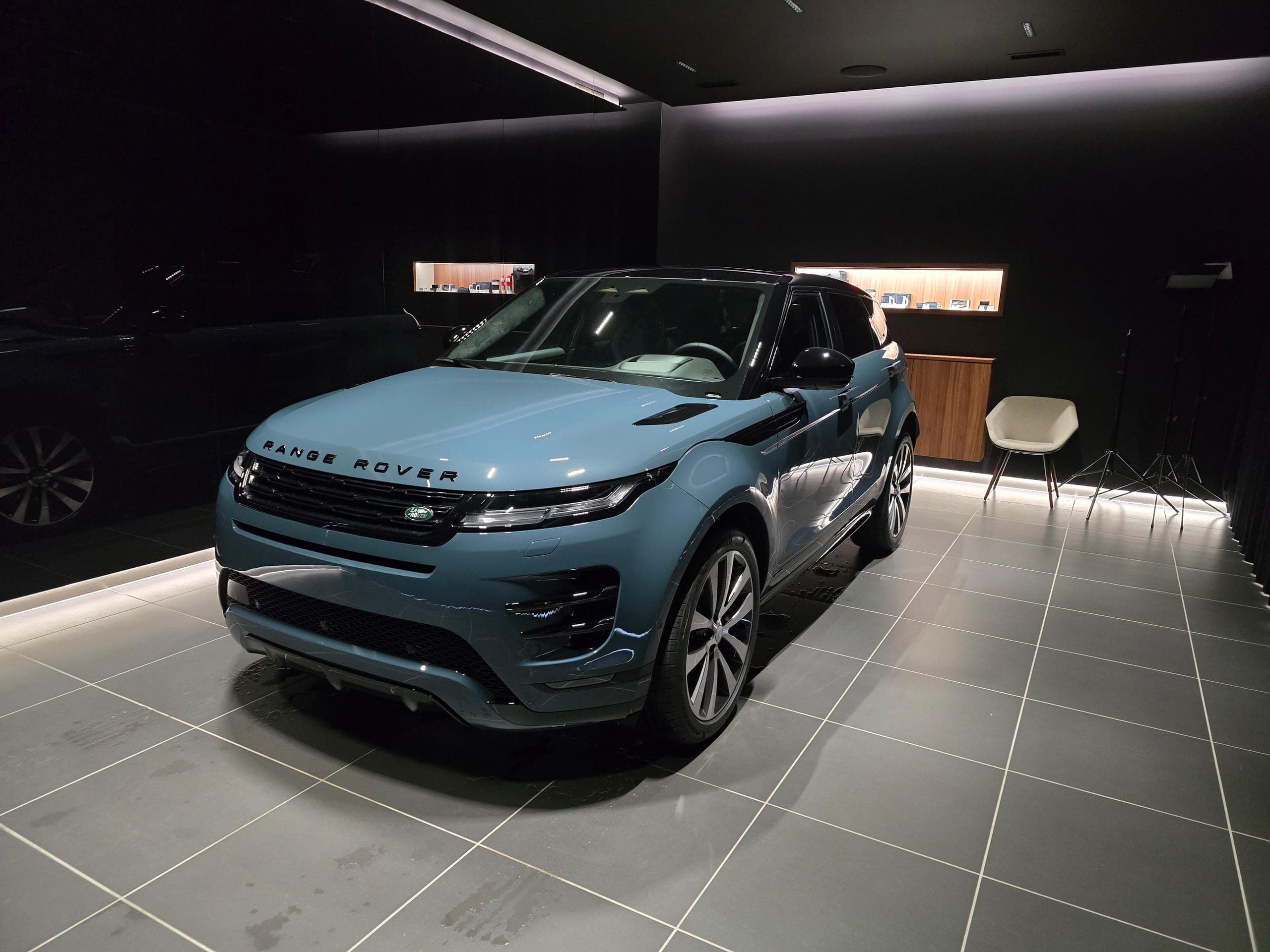 Land Rover Range Rover Evoque LAND ROVER Range Rover Evoque 2.0 D 200 Dynamic SE