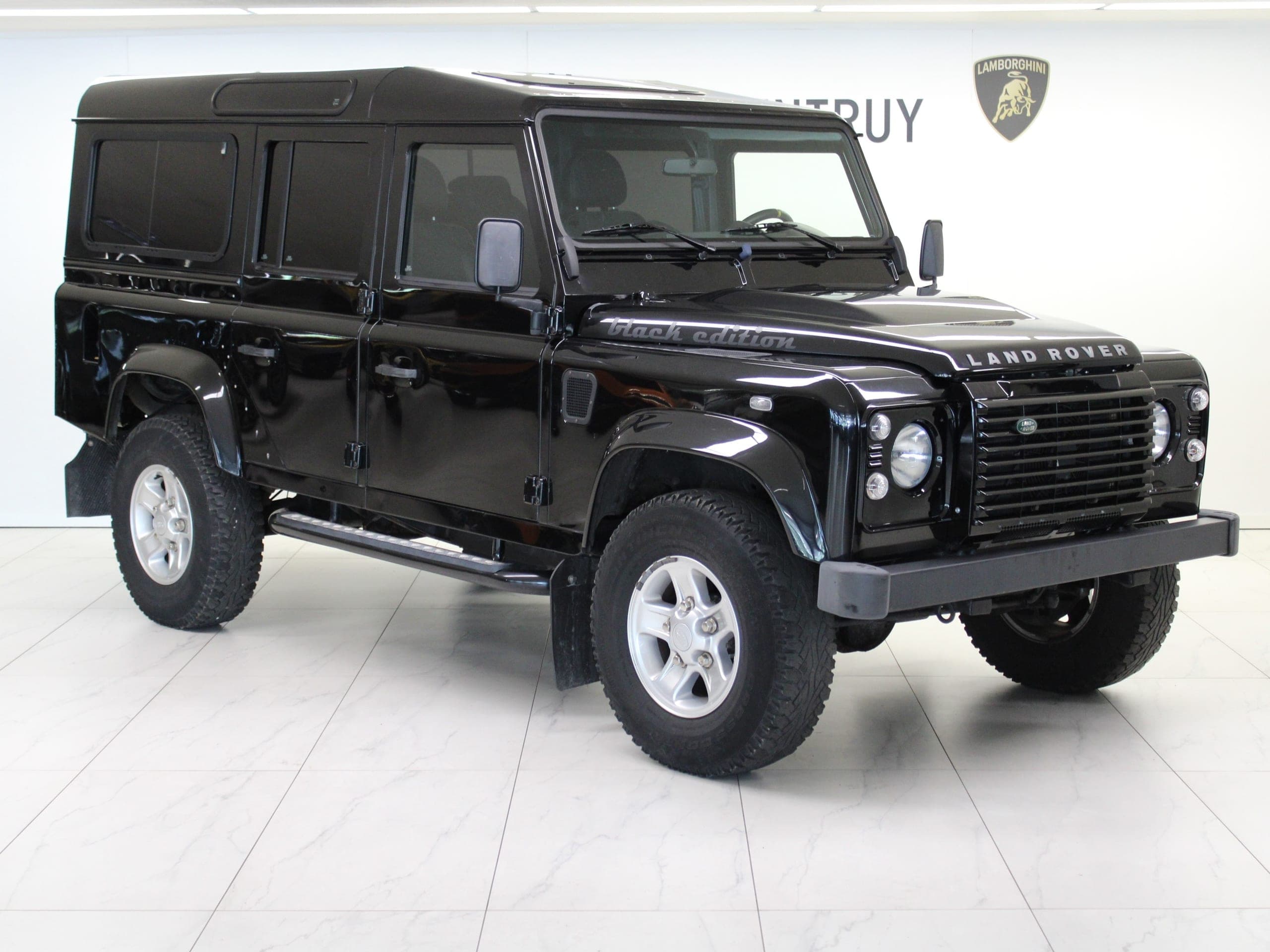 Land Rover Defender LAND ROVER Defender 110 2.4 Td4 Station Wagon