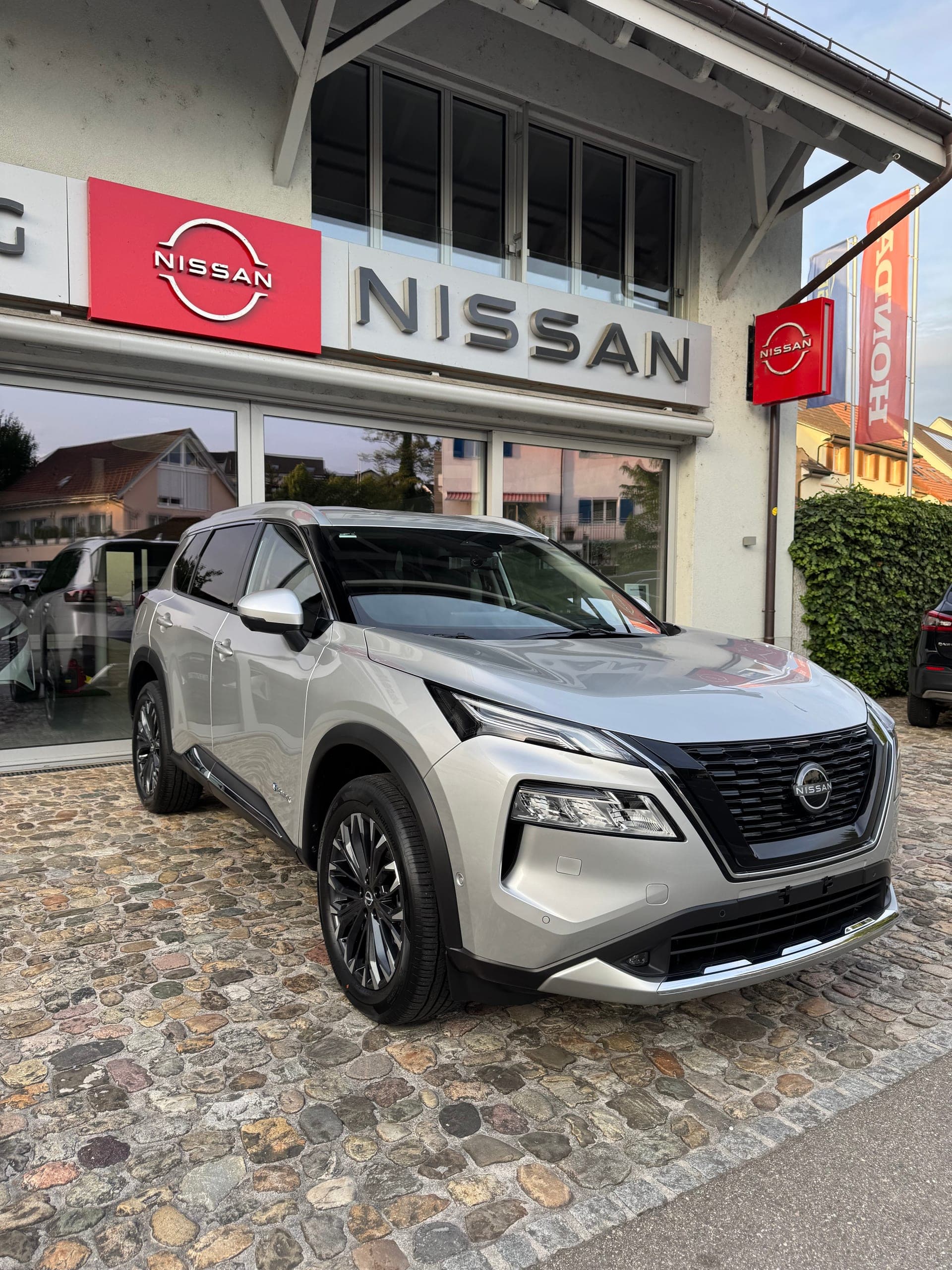 Nissan X-Trail NISSAN X-Trail 1.5 VC-T e-Power 4WD Tekna