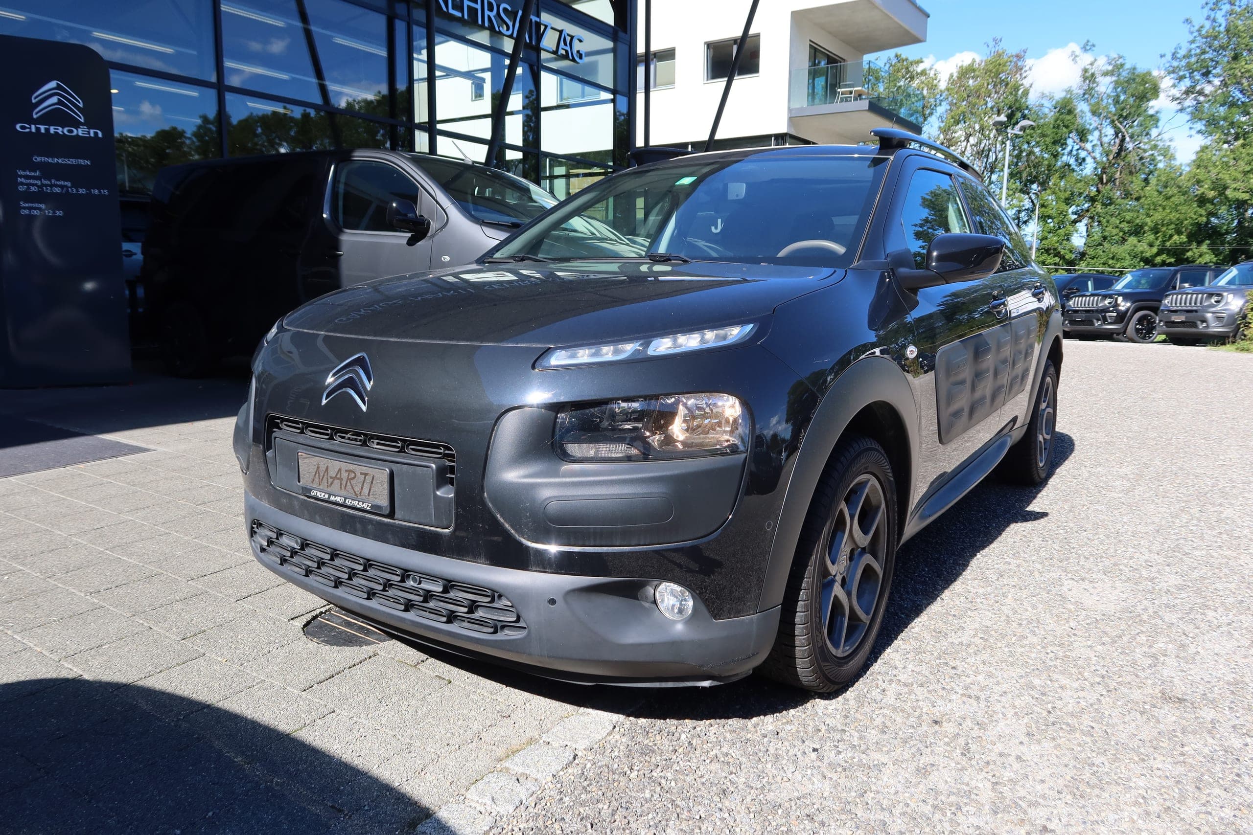 Citroën C4 Cactus CITROEN C4 Cactus 1.6 HDi Shine