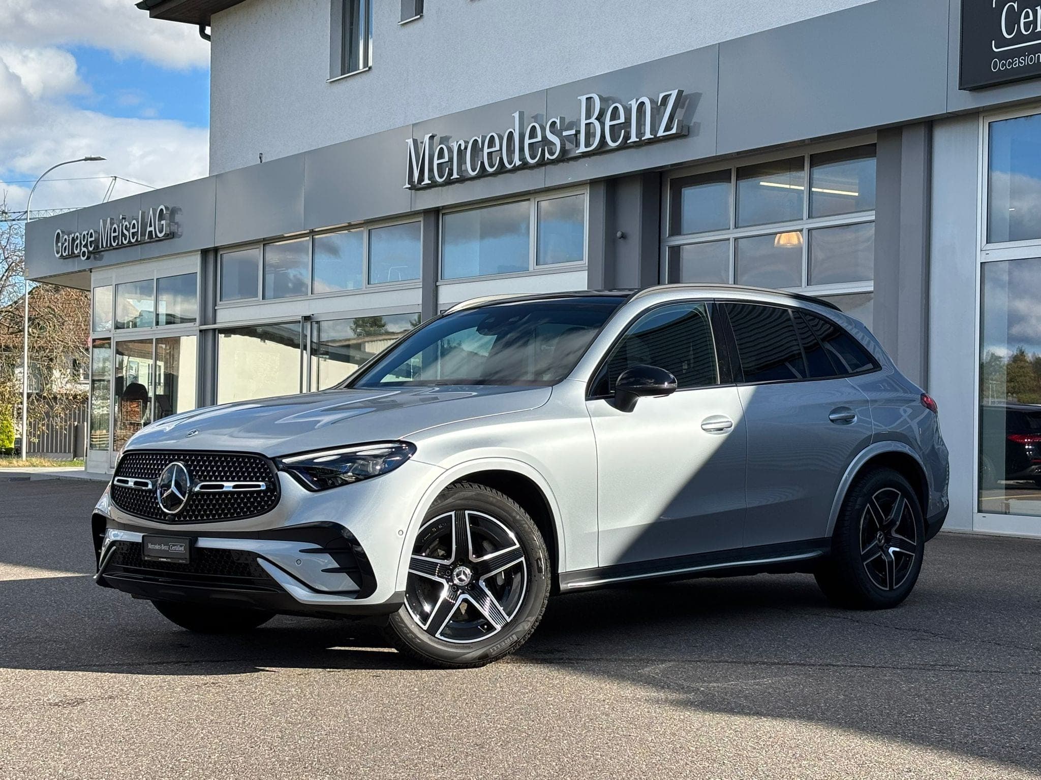 Mercedes-Benz GLC-Klasse MERCEDES-BENZ GLC 200 AMG-Line 4Matic