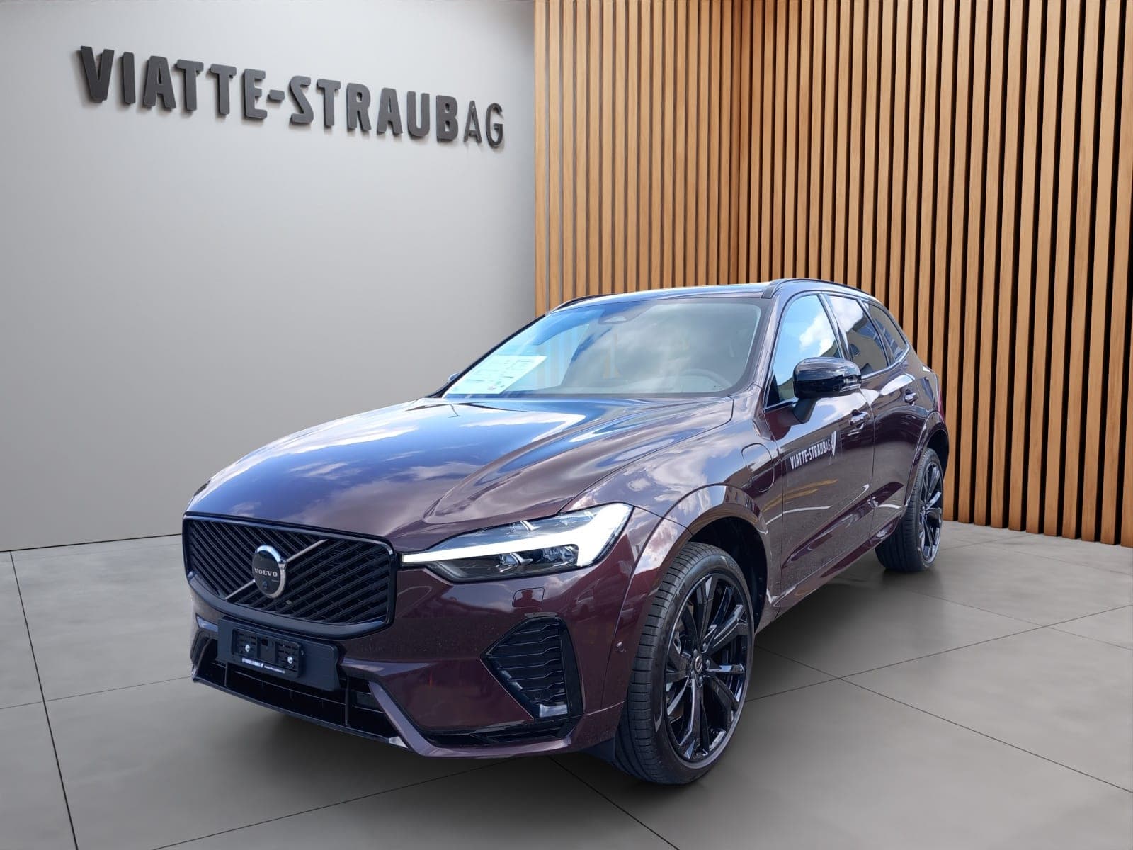 Volvo XC60 VOLVO XC60 2.0 T6 TE Ultra Dark eAWD