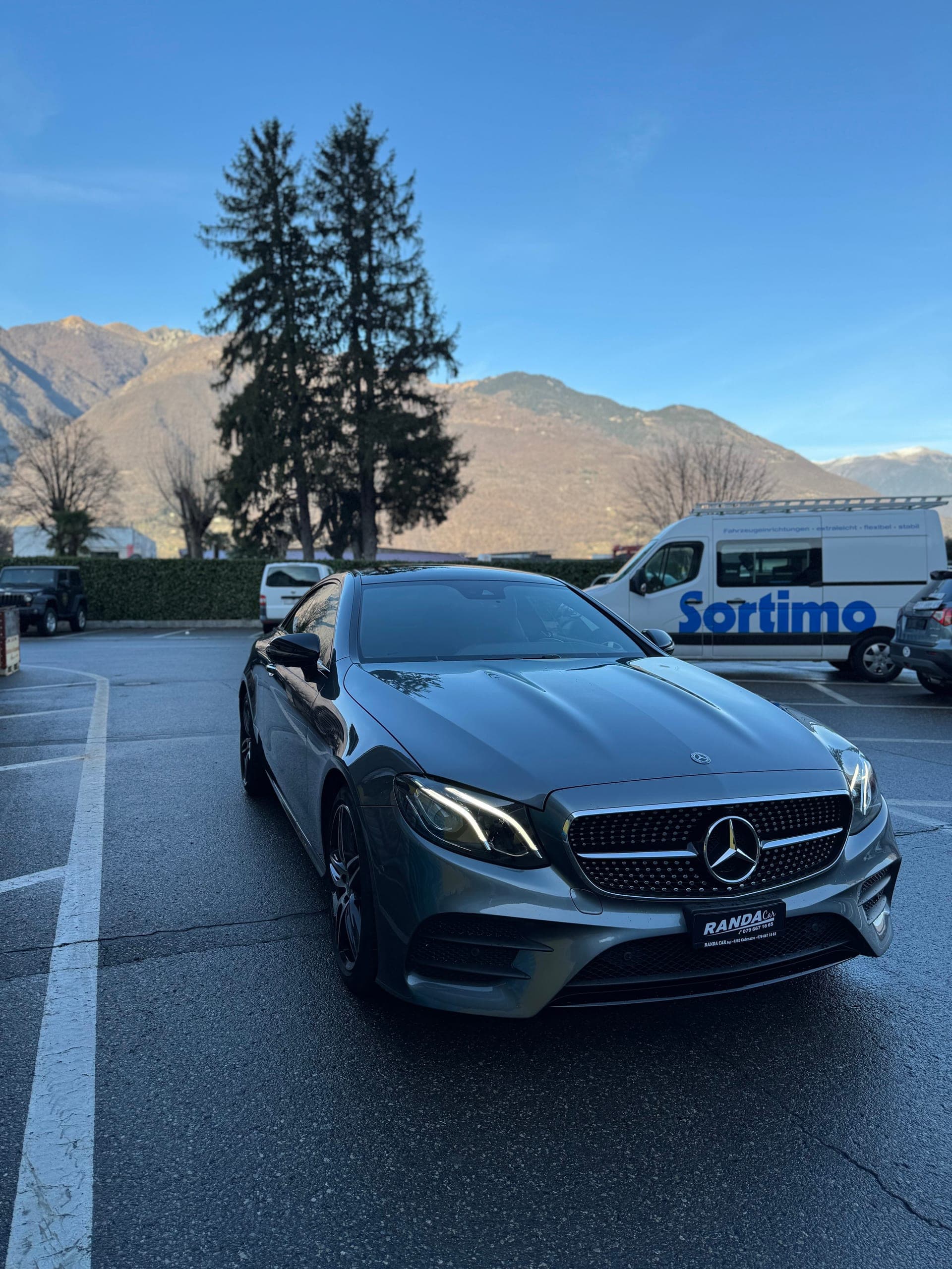 Mercedes-Benz E-Klasse MERCEDES-BENZ E 350 Coupé AMG Line 9G-Tronic
