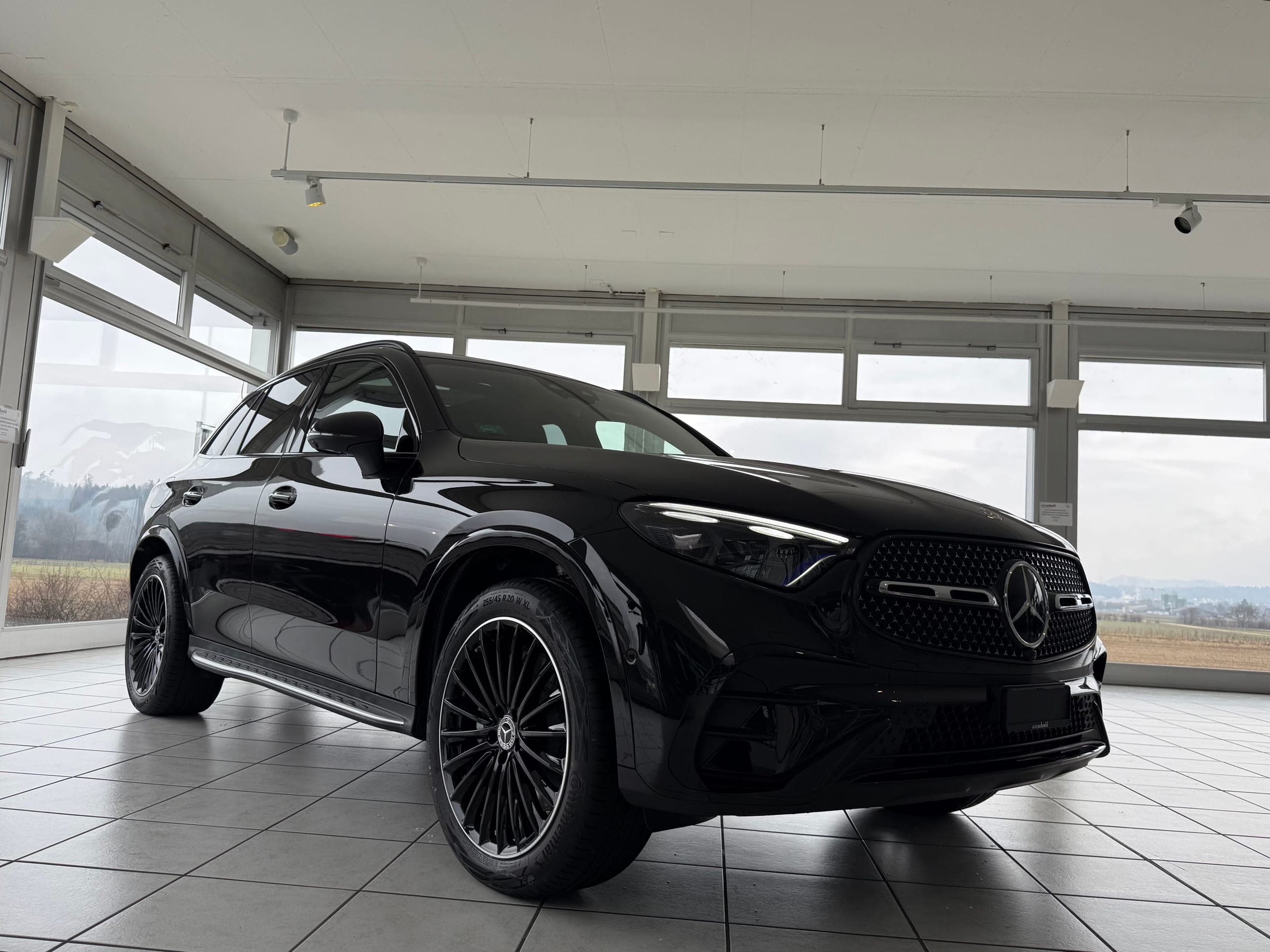 Mercedes-Benz GLC-Klasse MERCEDES-BENZ GLC 300 e 4MATIC EQ Star