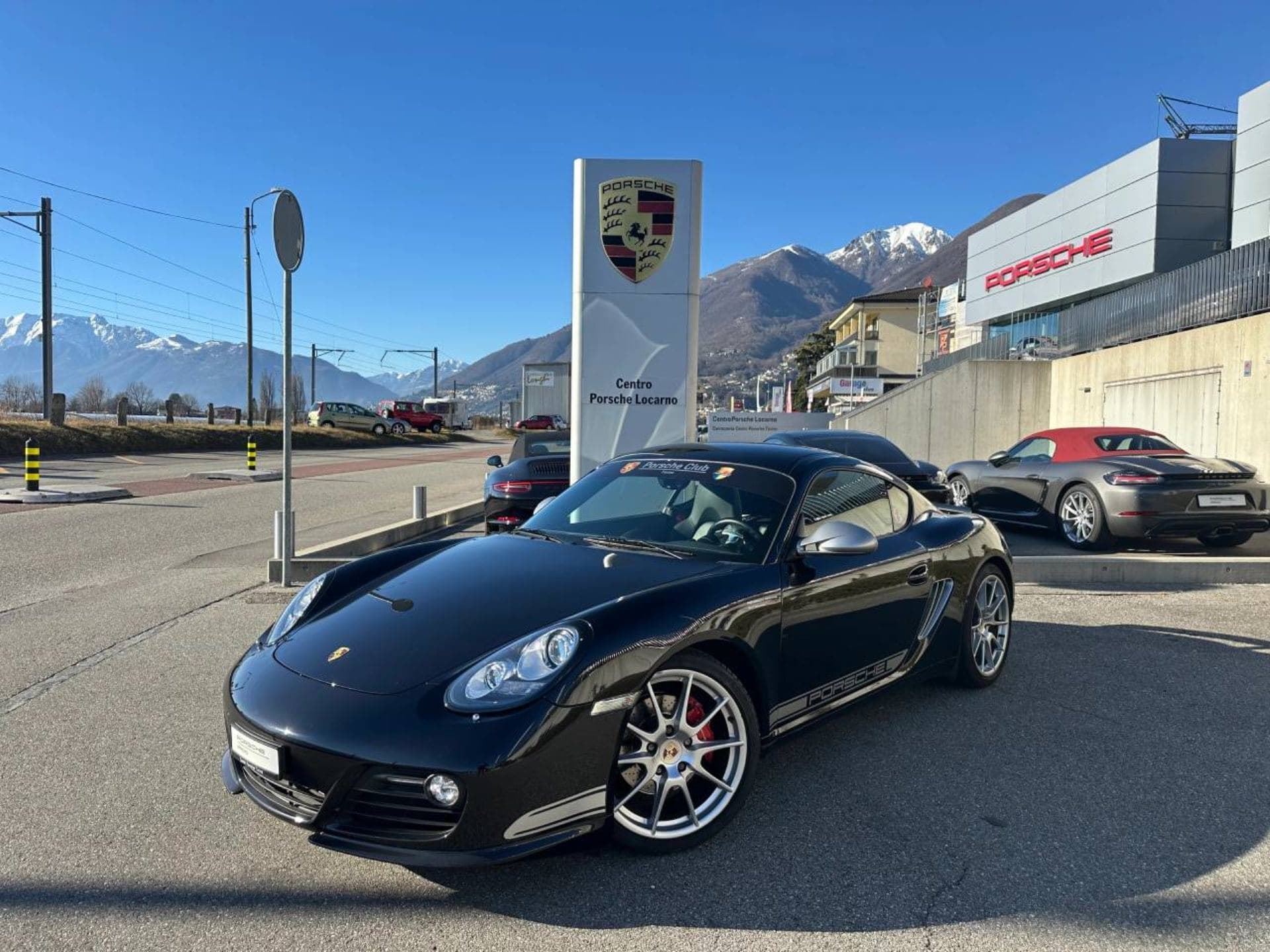 Porsche 718 PORSCHE Cayman R