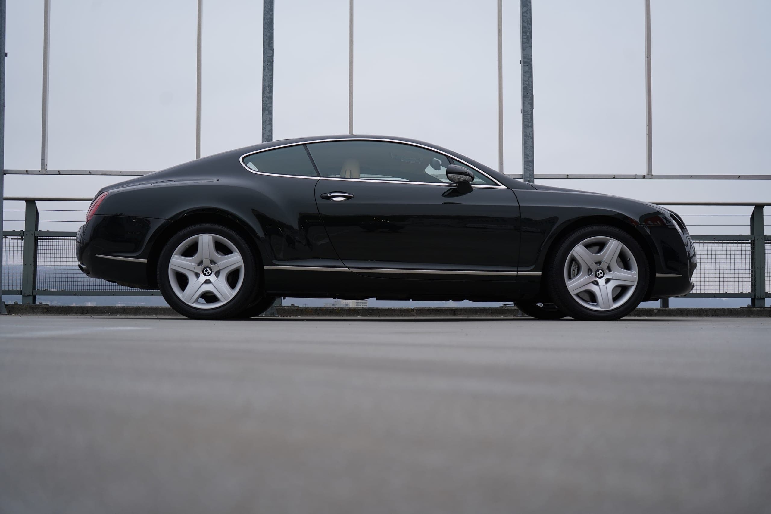 Bentley Continental BENTLEY CONTINENTAL GT 6.0 l 560 PS
