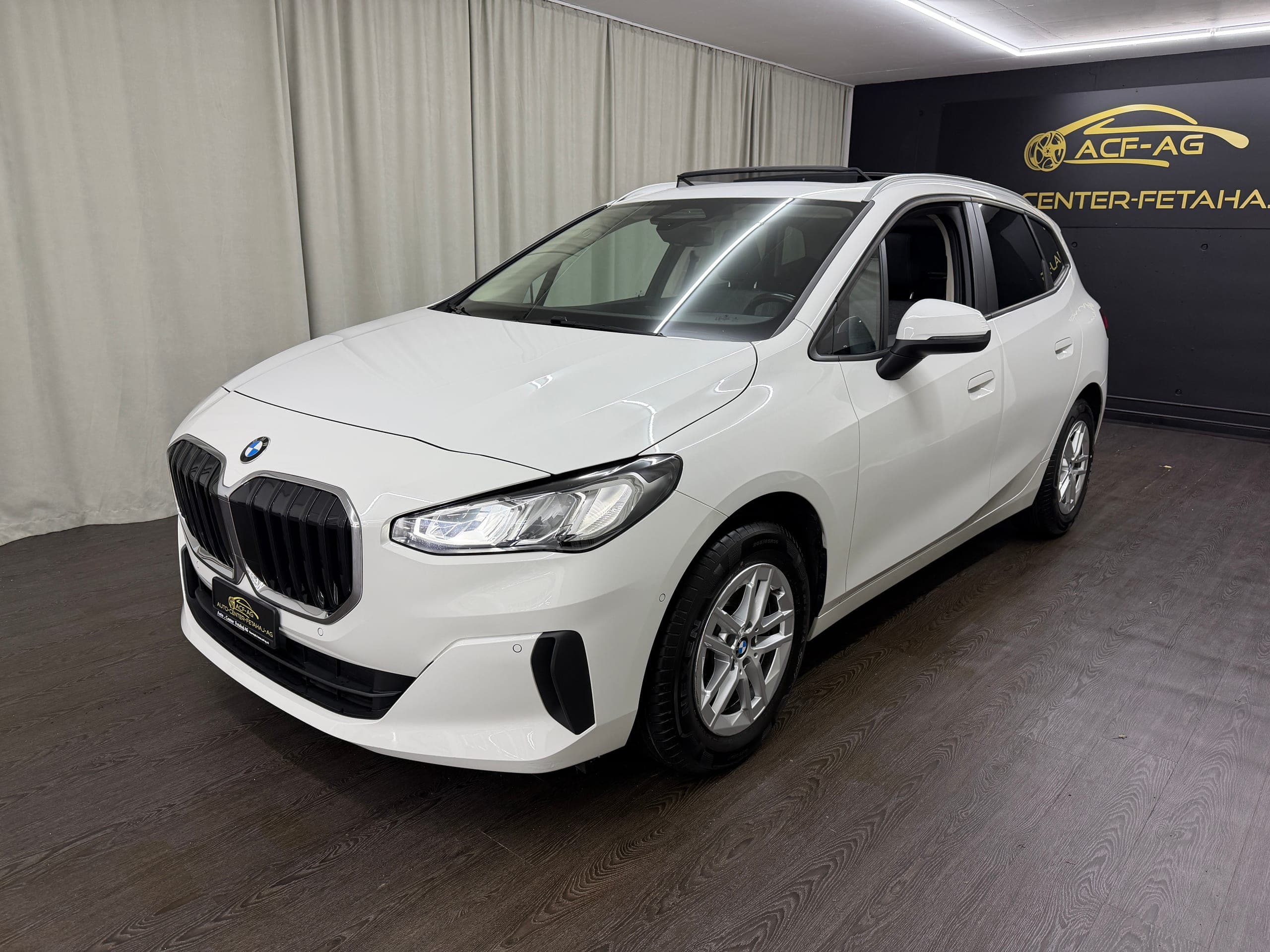 BMW 2er BMW 218d Active Tourer DKG