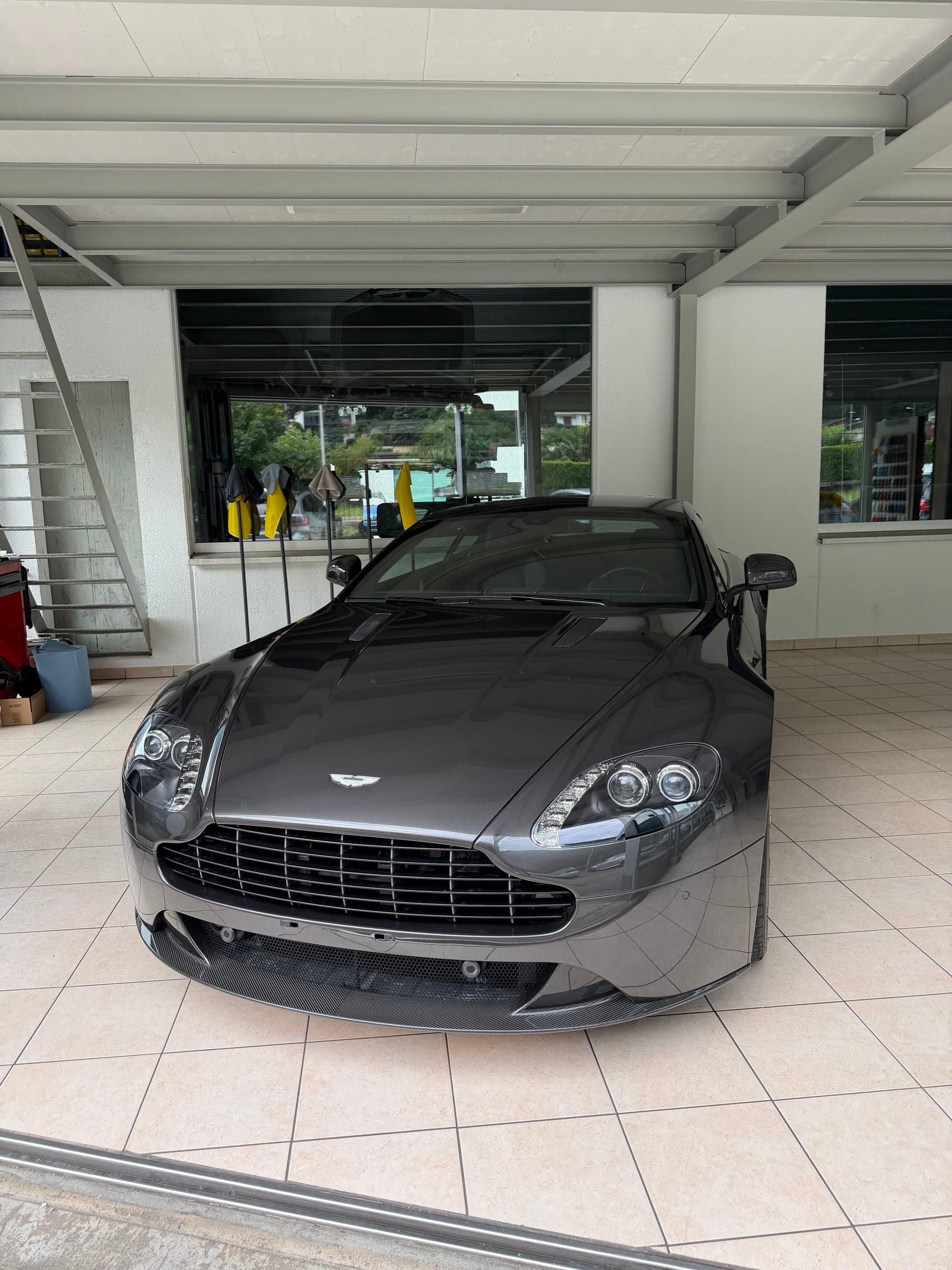 Aston Martin V8/V12 Vantage S ASTON MARTIN V8 Vantage 4.7 S Sportshift