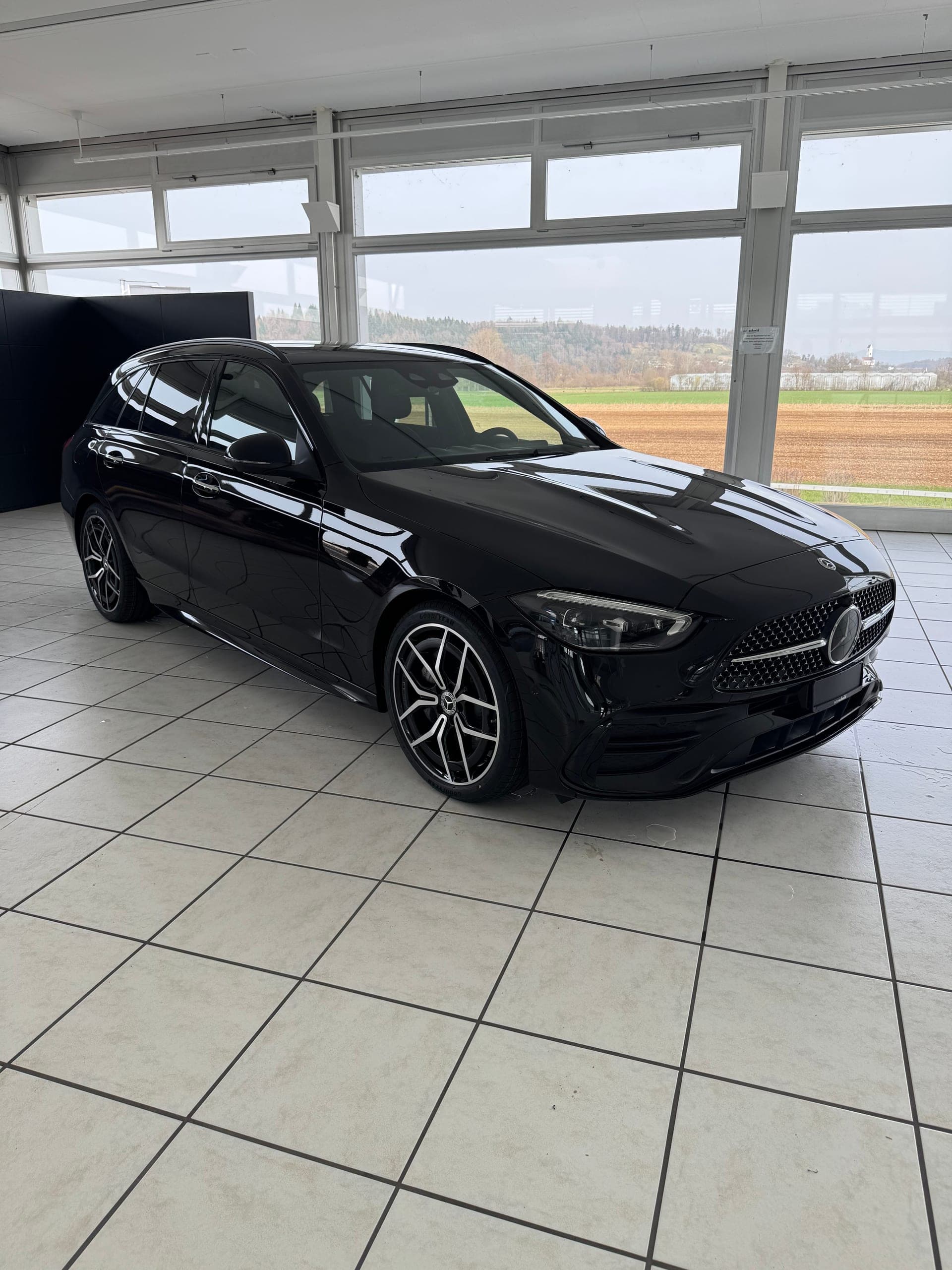 Mercedes-Benz C-Klasse MERCEDES-BENZ C 220 d 4MATIC T-Modell Swiss Star
