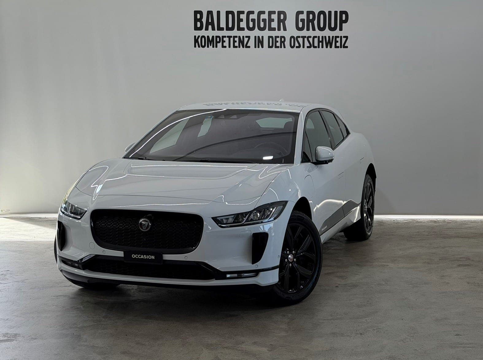 Volvo EX30 VOLVO I-Pace EV400 S AWD