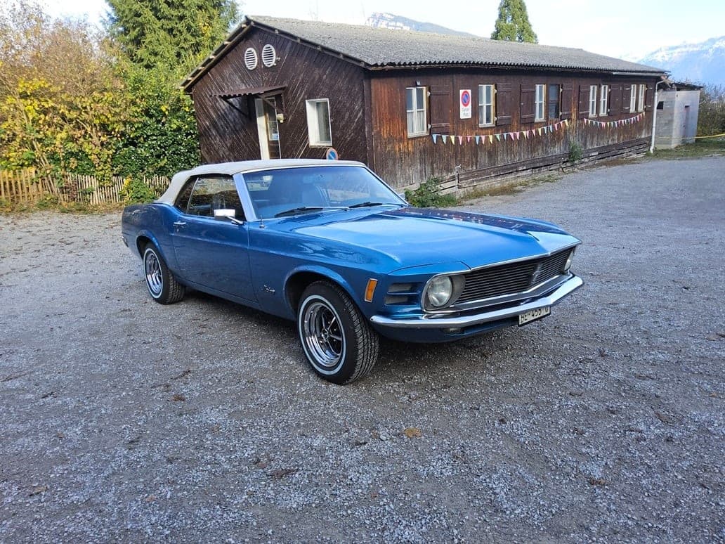 Ford Mustang FORD MUSTANG