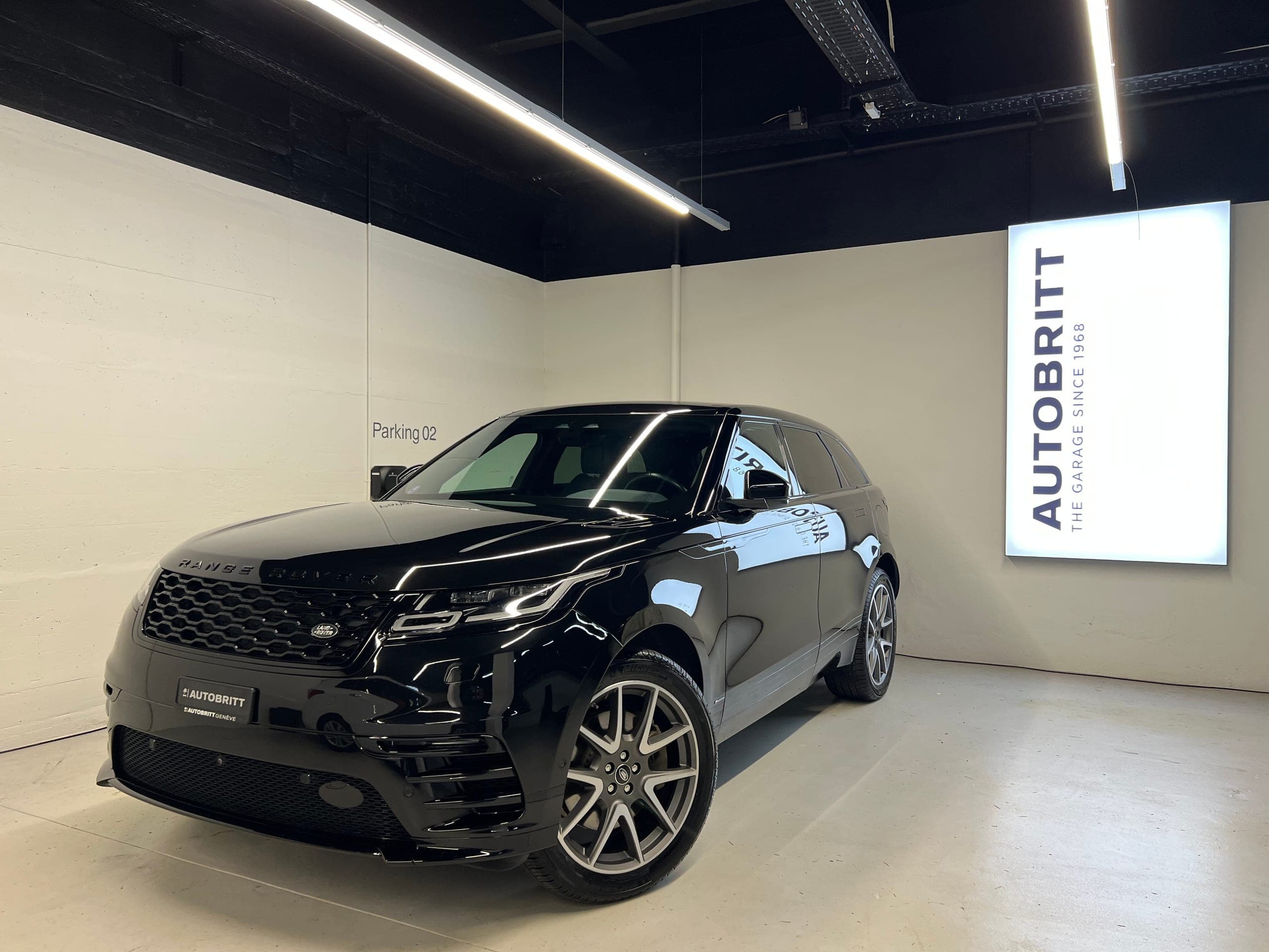 Land Rover Range Rover Velar LAND ROVER Range Rover Velar 2.0 P400e R-Dynamic HSE