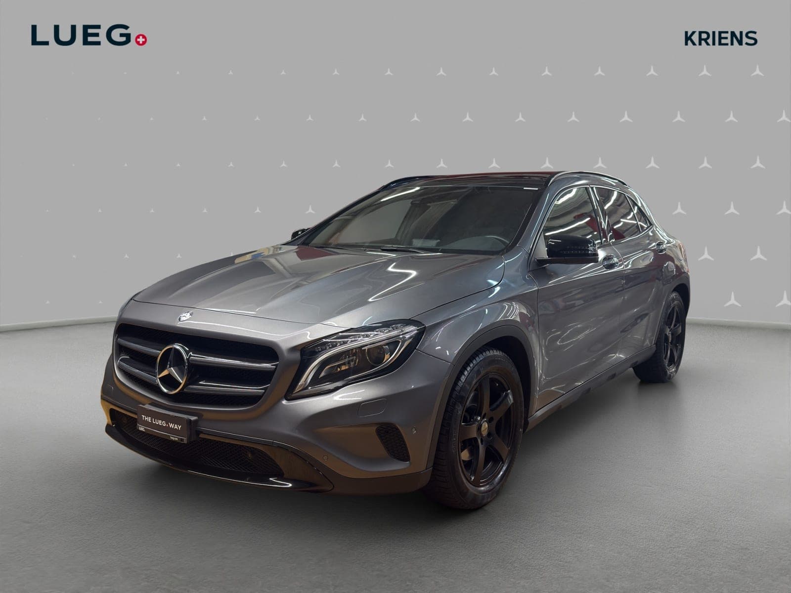 Mercedes-Benz GLA-Klasse MERCEDES-BENZ GLA 220 CDI 4M - Urban / Rückfahrkamera / Panorama-Dach / Memory-Paket