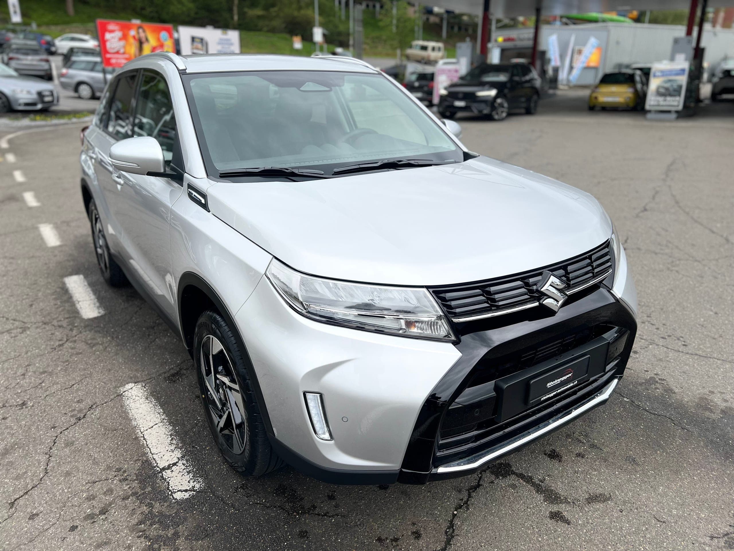 Suzuki Vitara SUZUKI Vitara 1.4 Boosterjet Compact Top 4x4 Hybrid Automatic