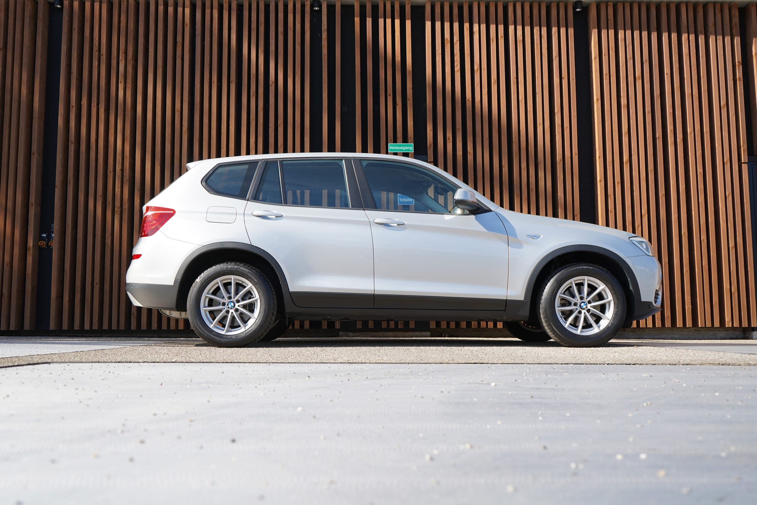 BMW X3 BMW X3 xDRIVE 20i STEPTRONIC l 184 PS