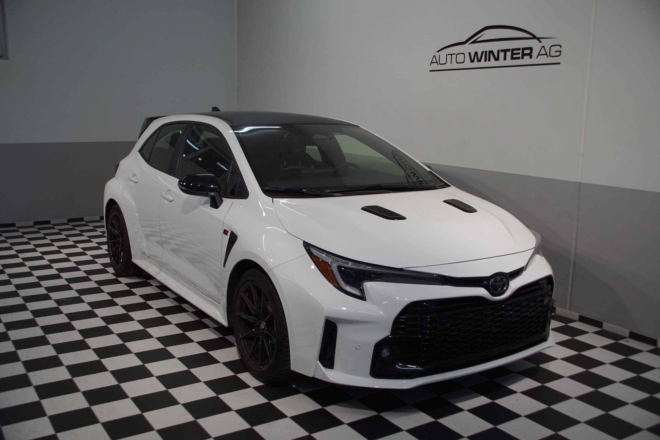 Toyota Corolla TOYOTA GR Corolla Circuit Edition