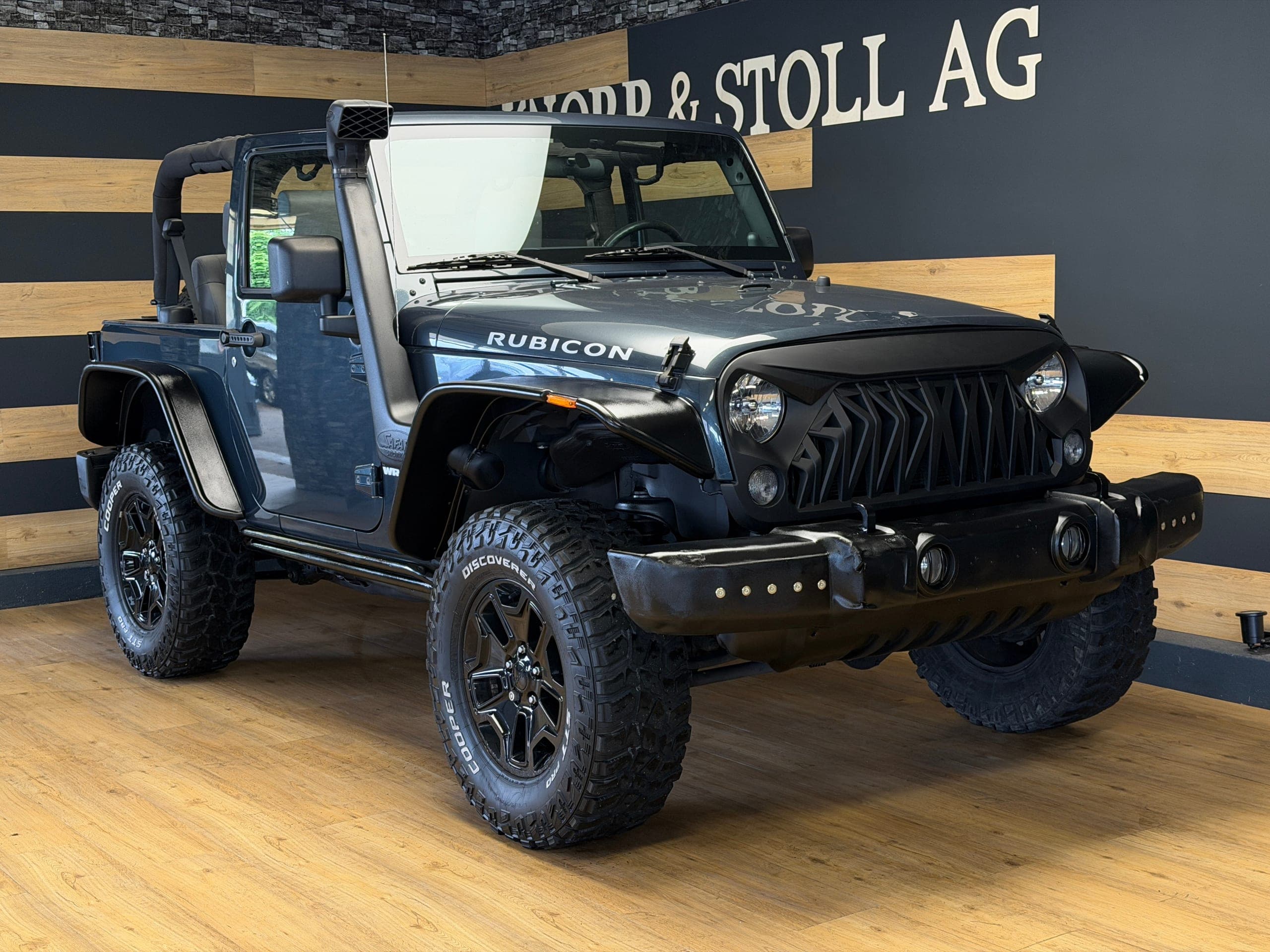 Jeep Wrangler JEEP Wrangler 3.8 Unlimited Rubicon Sahara Automatic
