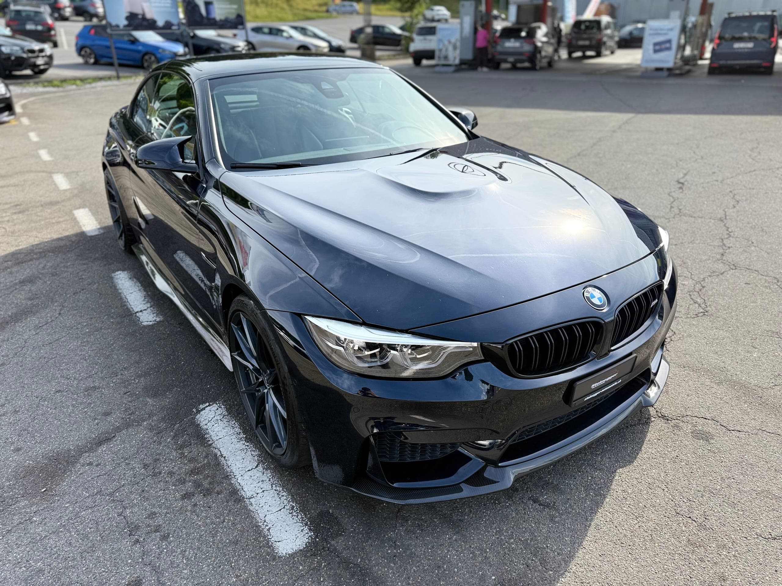BMW 4er BMW M4 Cabriolet Drivelogic M Competition ° All Black °