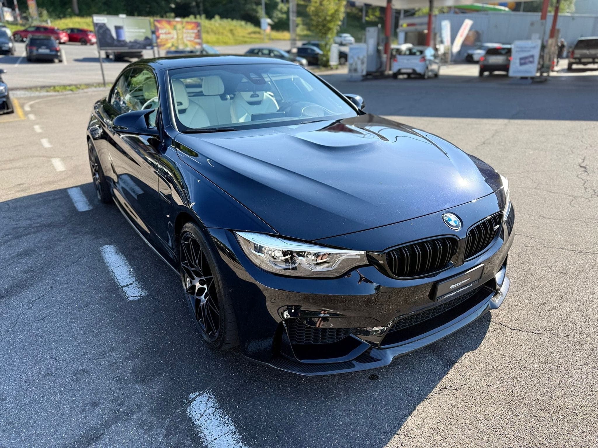 BMW 4er BMW M4 Cabriolet Drivelogic M Competition