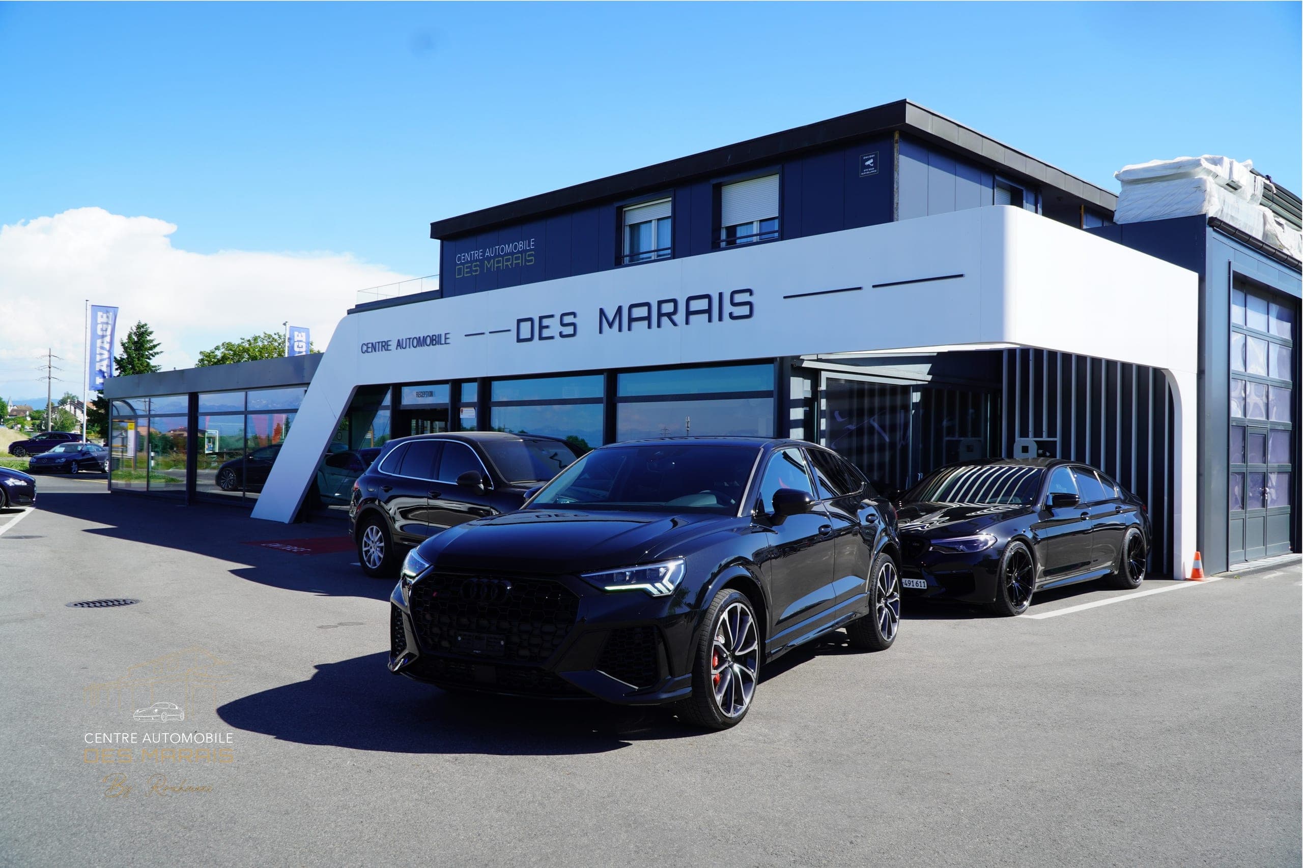 Audi RS Q3 AUDI RS Q3 Sportback quattro S tronic