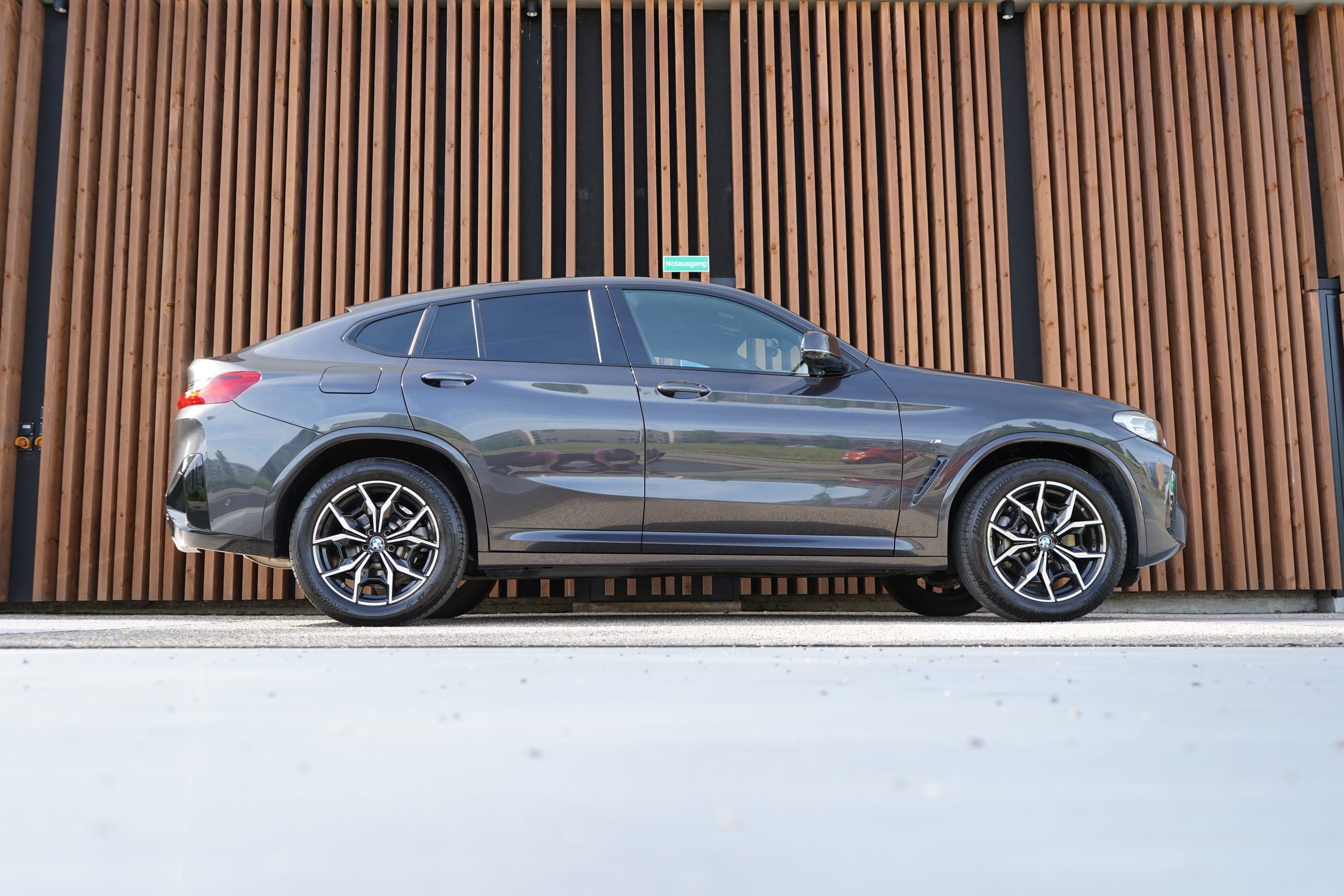 BMW X4 BMW X4 xDRIVE 48V 30i M SPORT PLUS STEPTRONIC l 245 PS