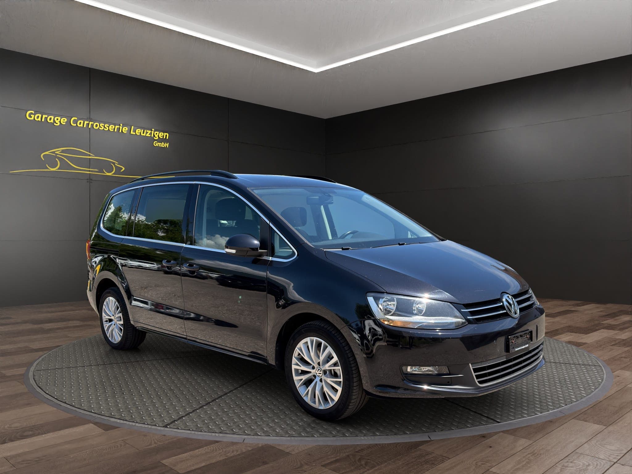 VW Sharan VW Sharan 2.0 TDI BMT Comfortline DSG 7 Plätze