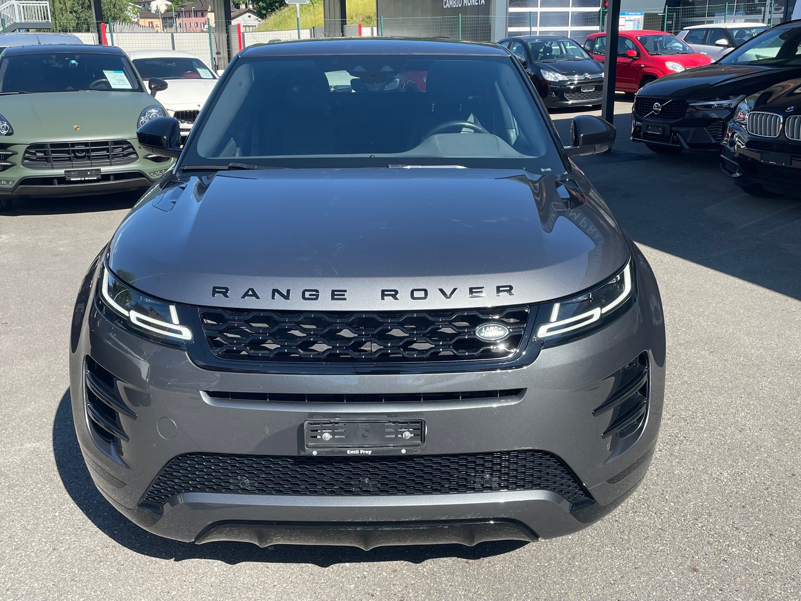 Land Rover Range Rover Evoque LAND ROVER Range Rover Evoque R-Dynamic D 180 SE AT9
