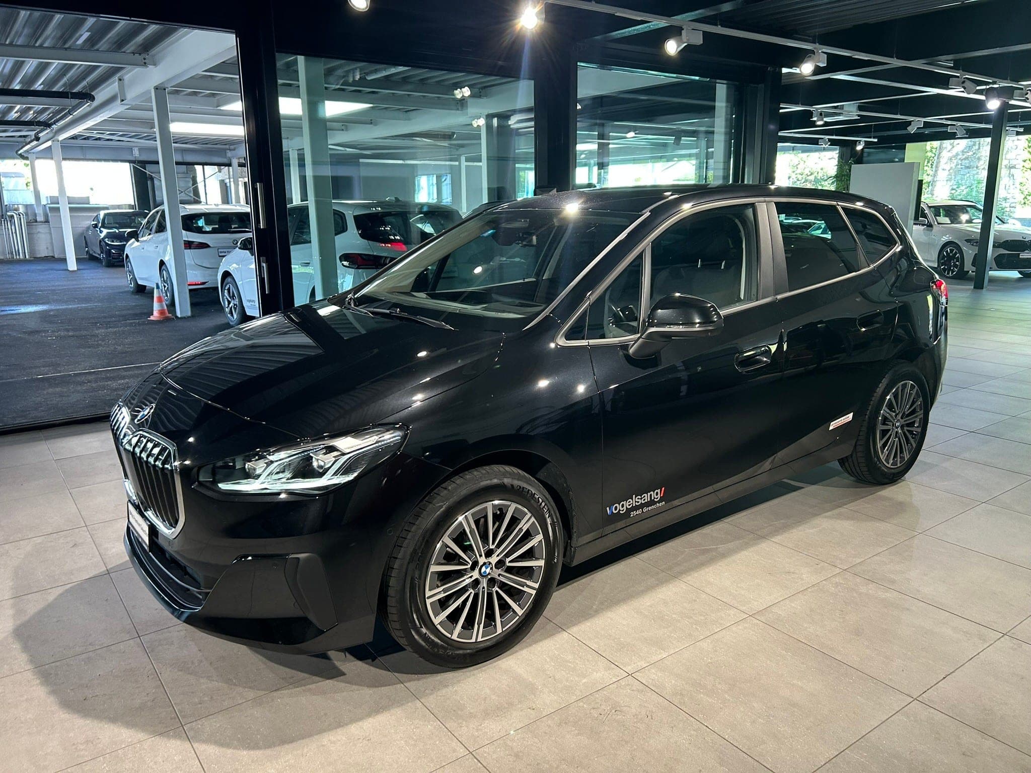 BMW 2er BMW 218d Active Tourer DKG