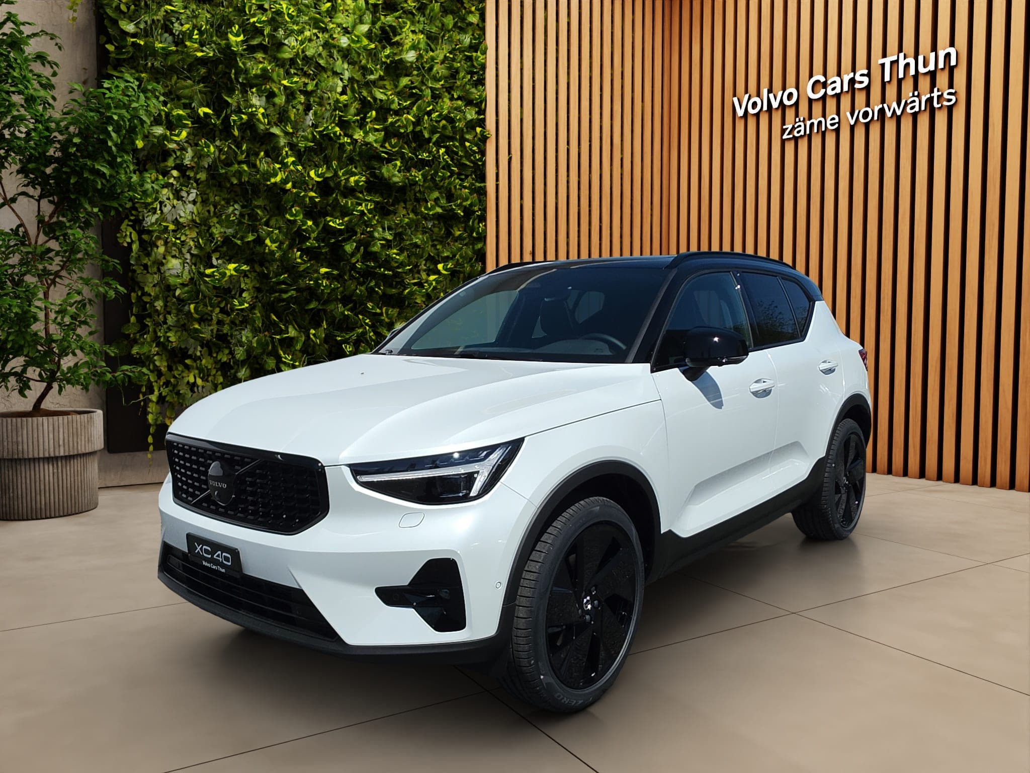 Volvo XC40 VOLVO XC40 2.0 B4 MH Black Edition