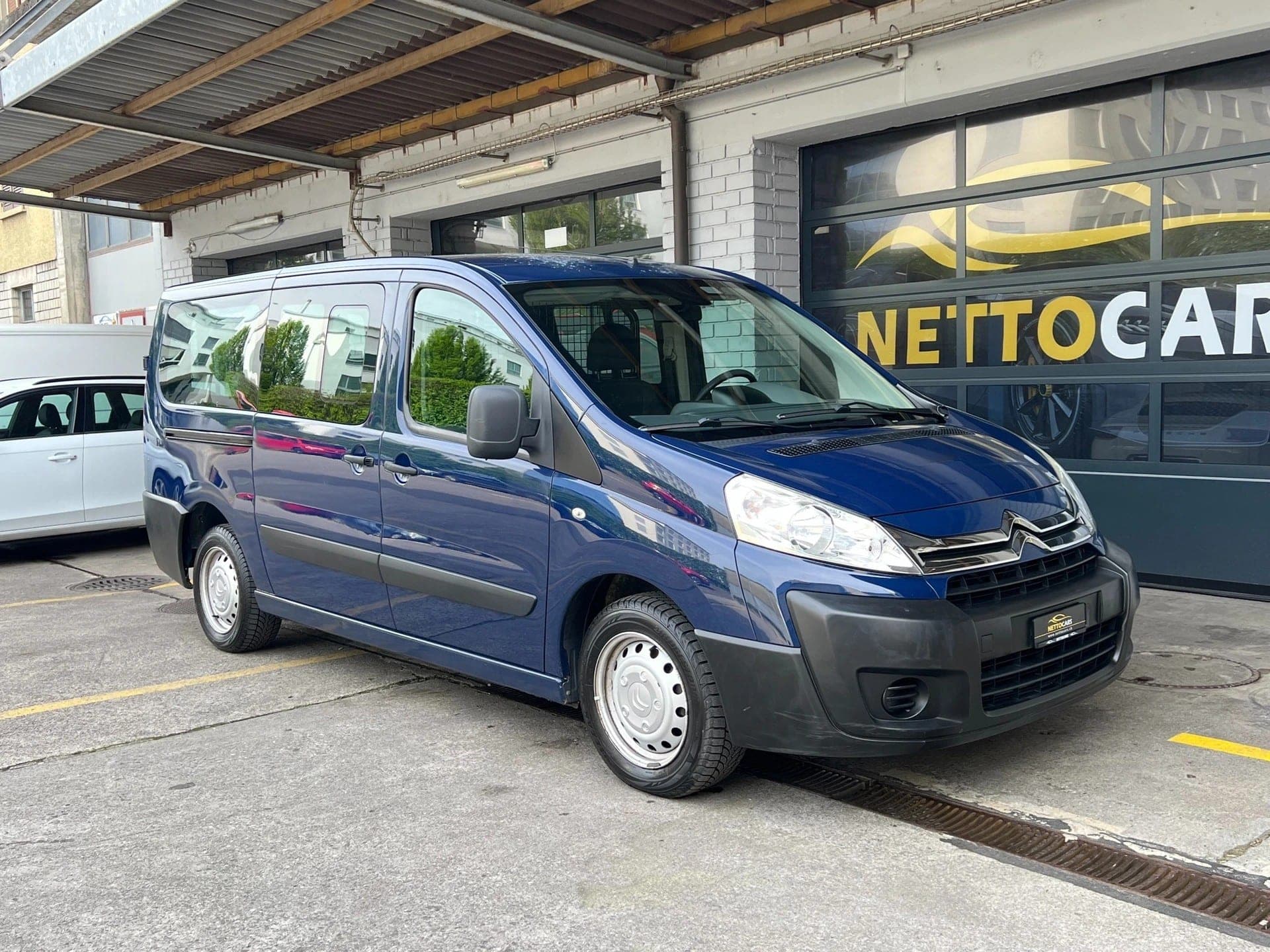 Citroën Jumpy CITROEN Jumpy 2.0 HDi L2H1 Attraction 9Sitzer