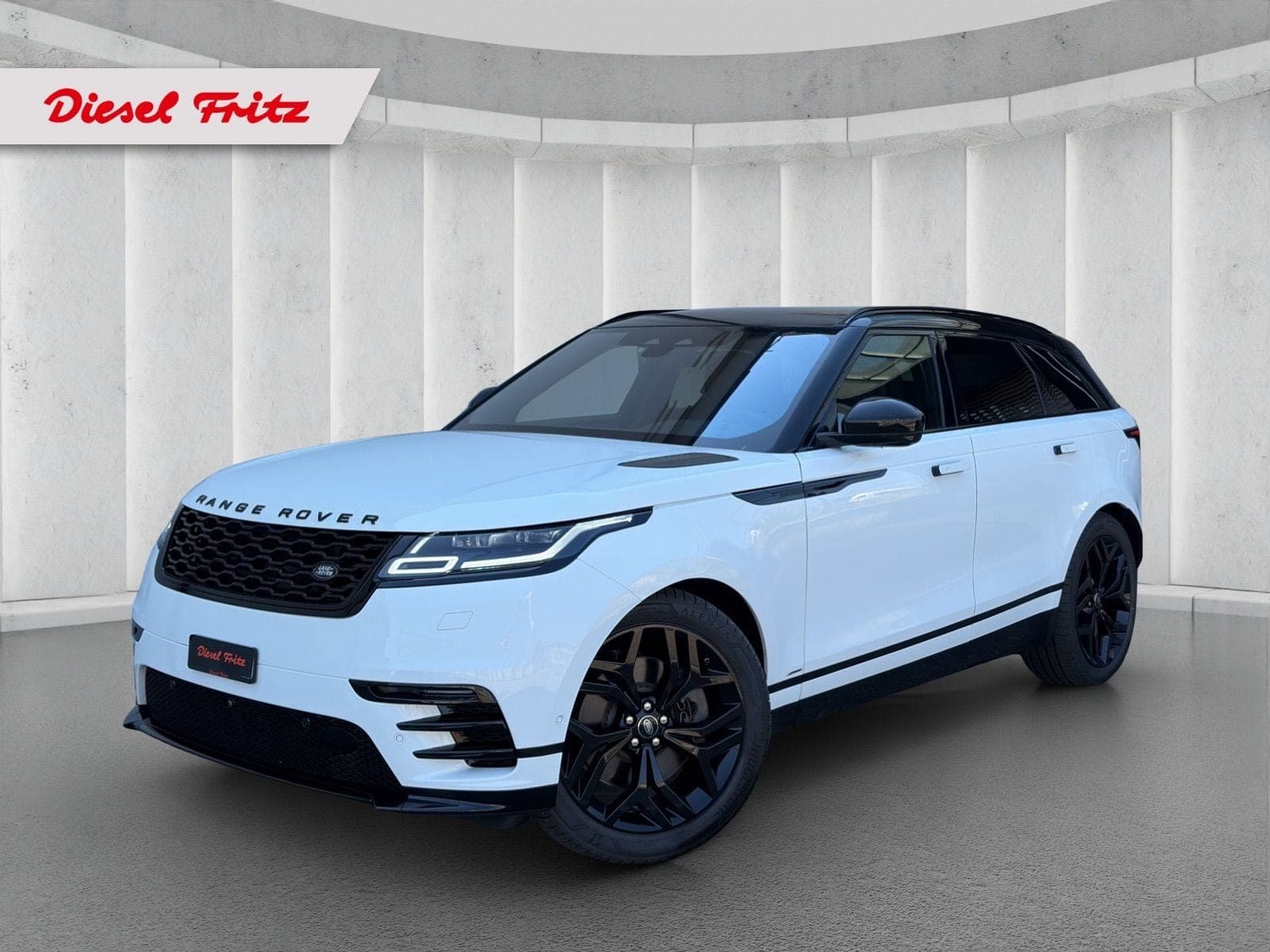 Land Rover Range Rover Velar LAND ROVER Range Rover Velar R-Dynamic D 300 I6 MHEV HSE Automatic