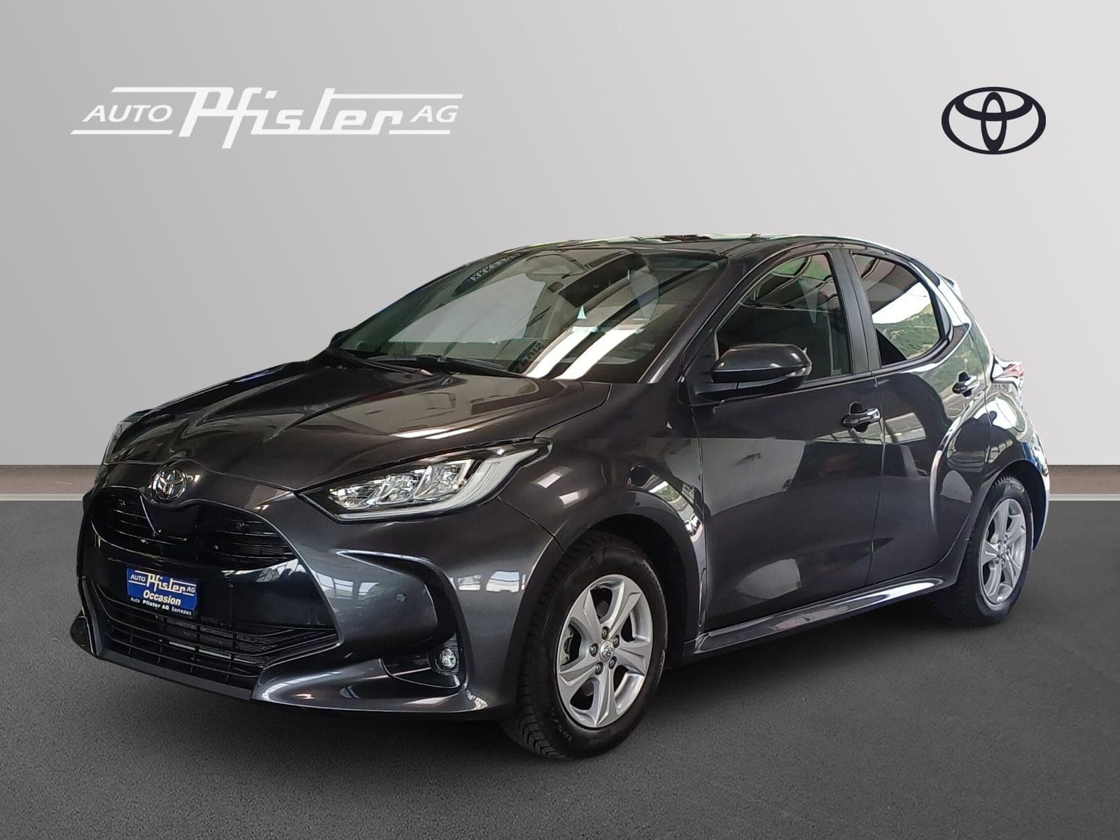 Toyota Yaris TOYOTA Yaris 1.5 VVT-i HSD Trend