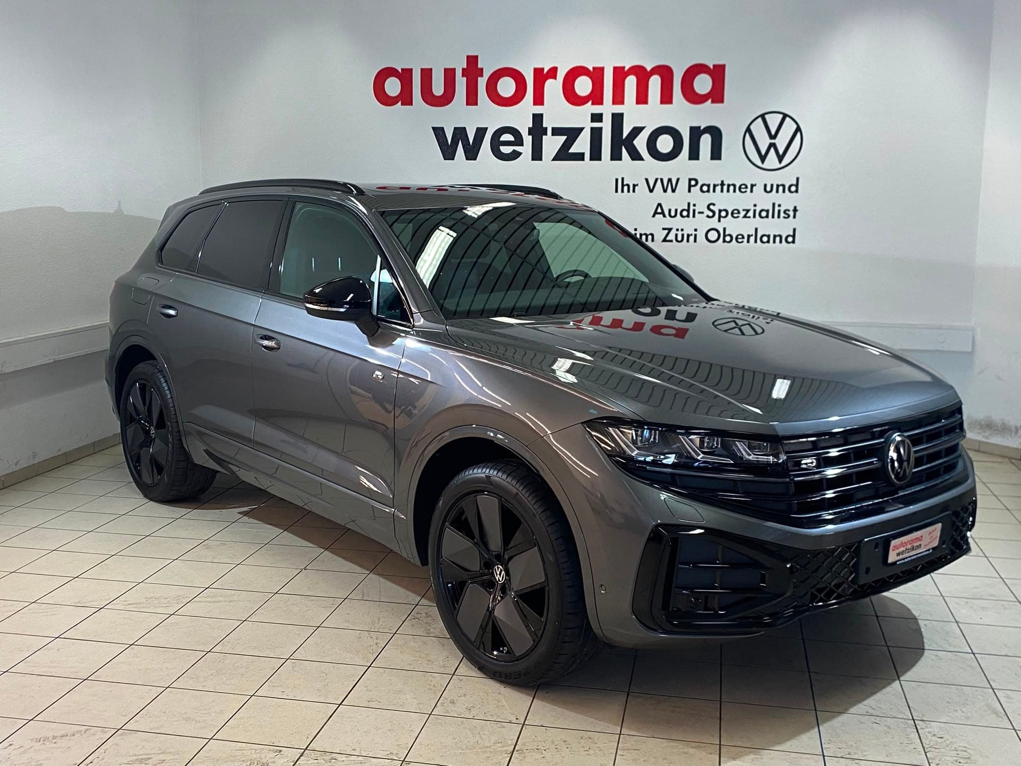 VW Touareg VW Touareg 3.0 TDI R-Line Tiptronic