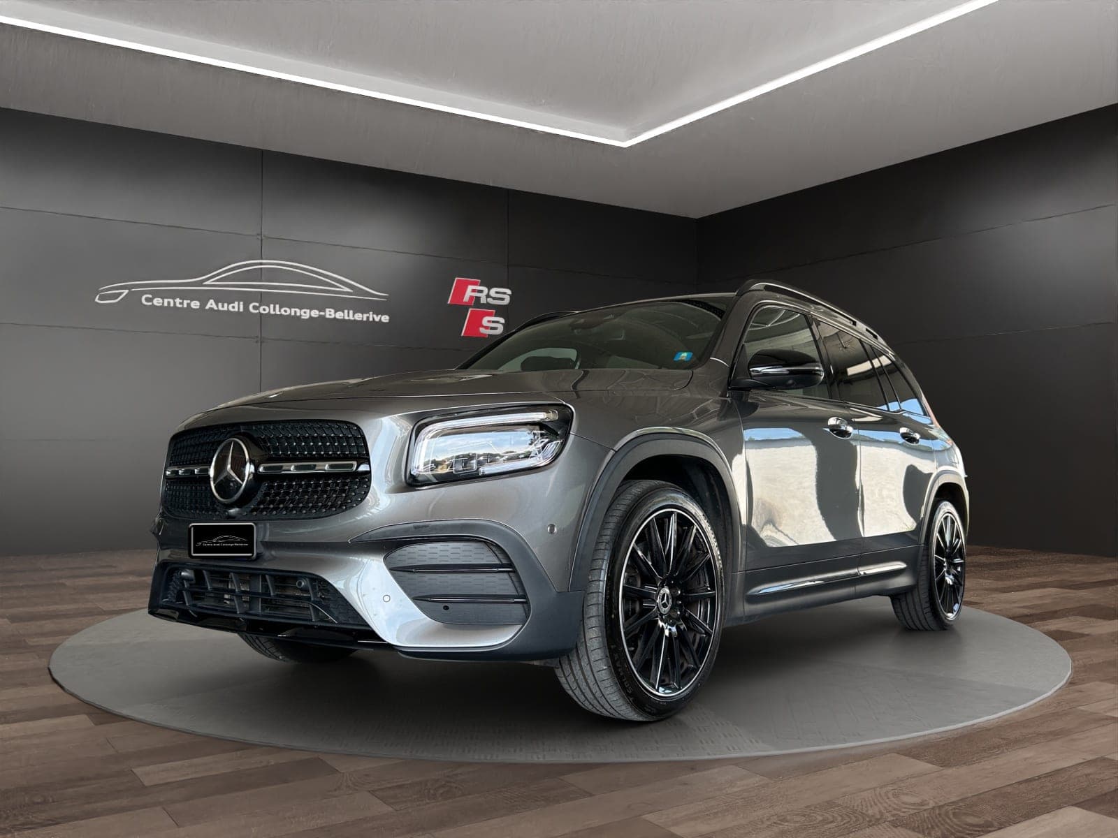 Mercedes-Benz GLB-Klasse MERCEDES-BENZ GLB 250 4Matic AMG Line 8G-Tronic