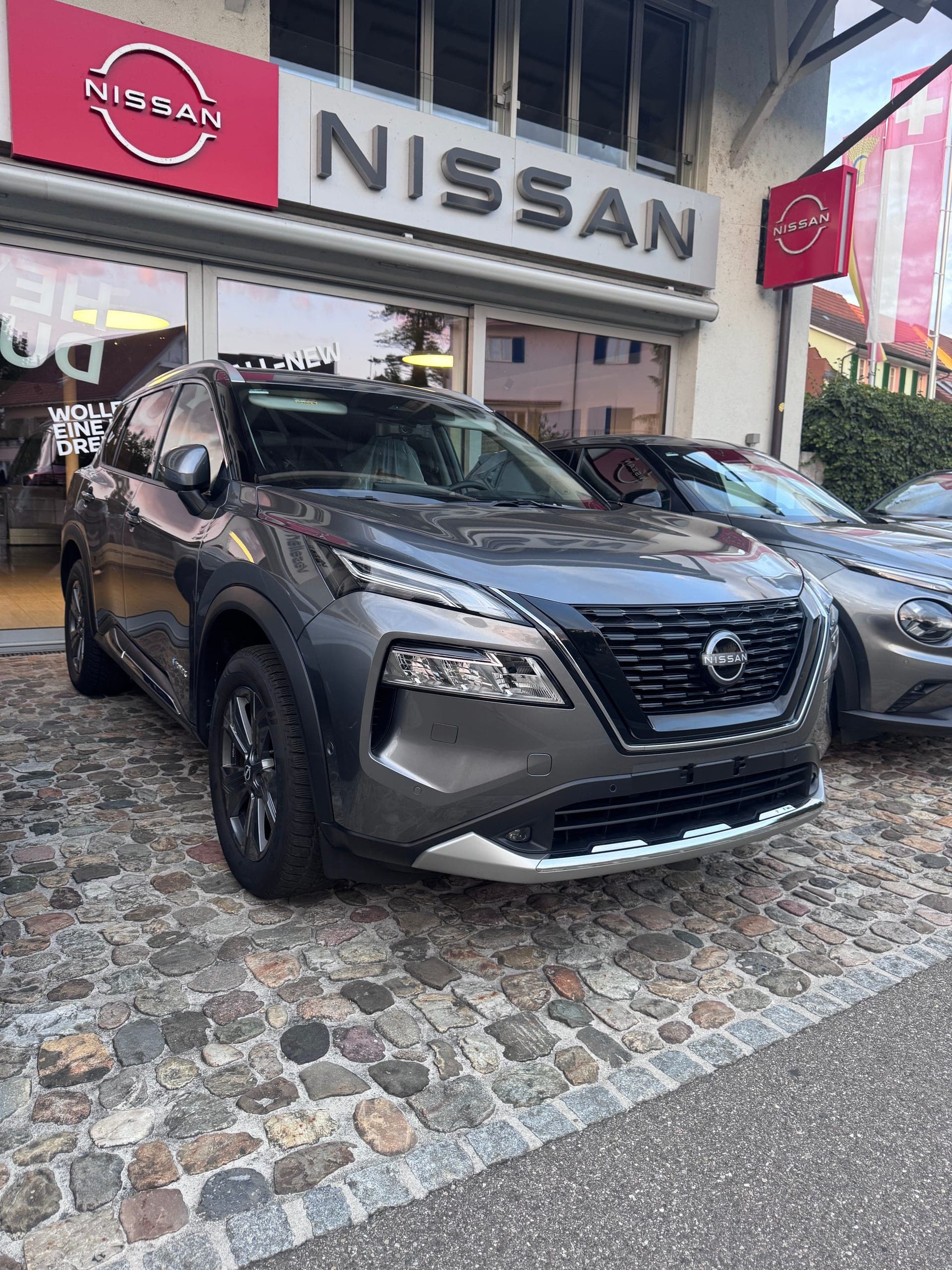 Nissan X-Trail NISSAN X-Trail 1.5 VC-T e-Power 4WD Tekna+