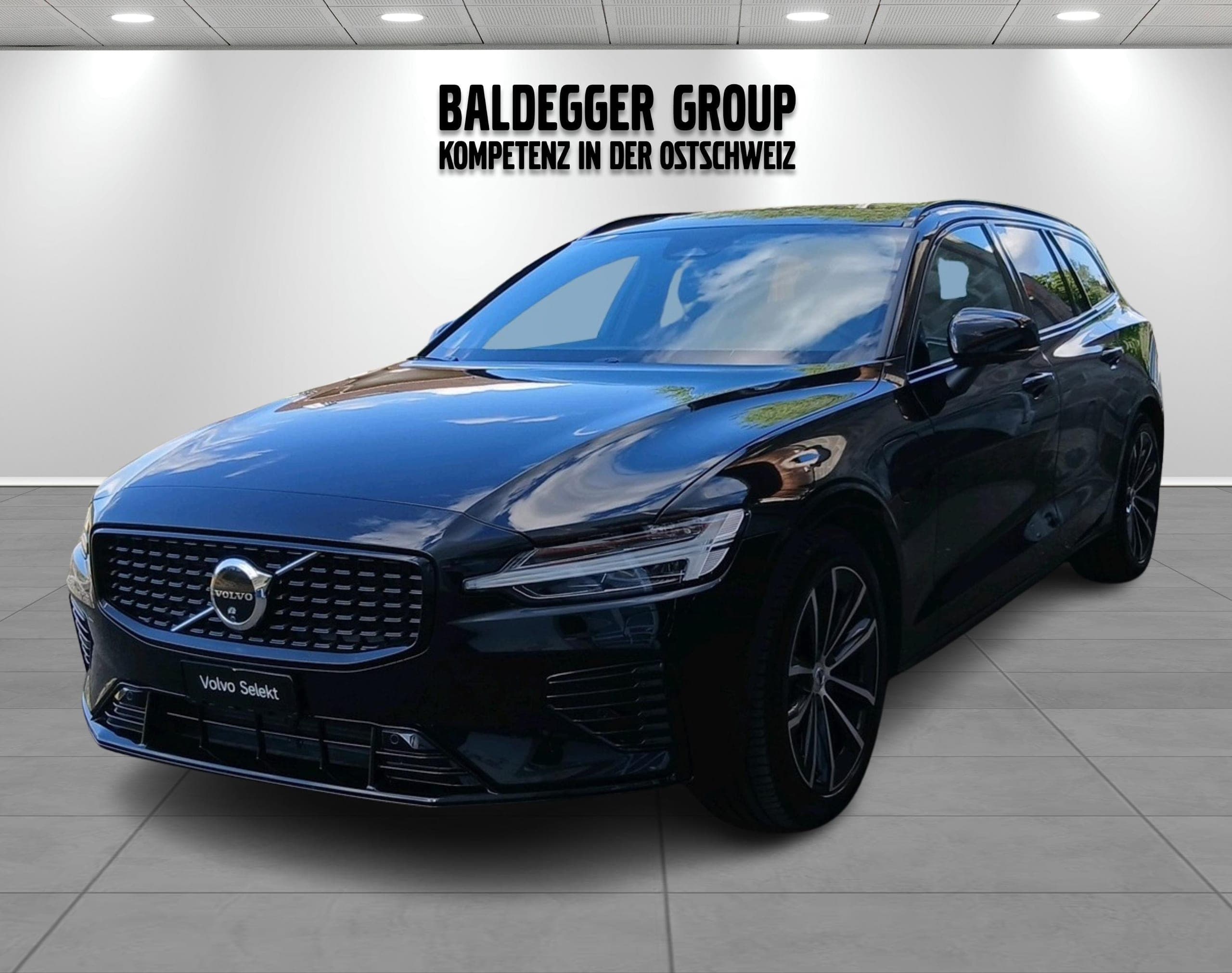 Volvo V60 VOLVO V60 2.0 T8 TE Ultra Dark eAWD