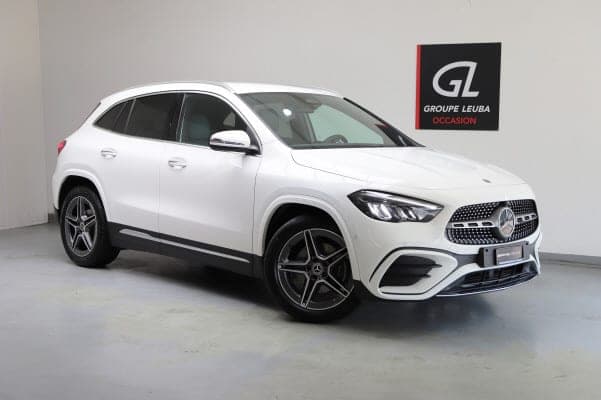 Mercedes-Benz GLA-Klasse MERCEDES-BENZ GLA 200 7G-DCT