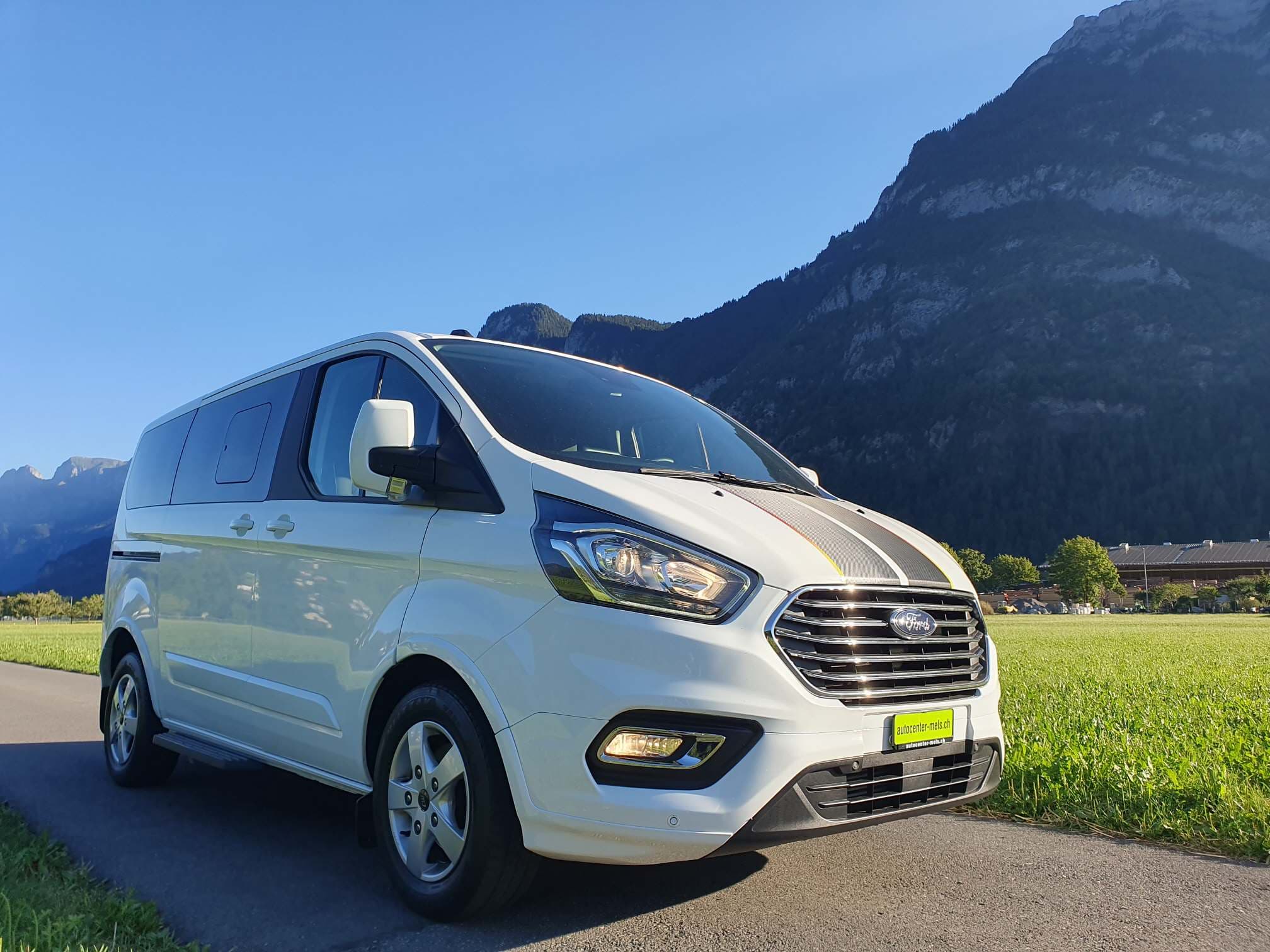 Ford Tourneo Custom FORD Tourneo Custom 320 L1 2.0 TDCi 185 Titanium