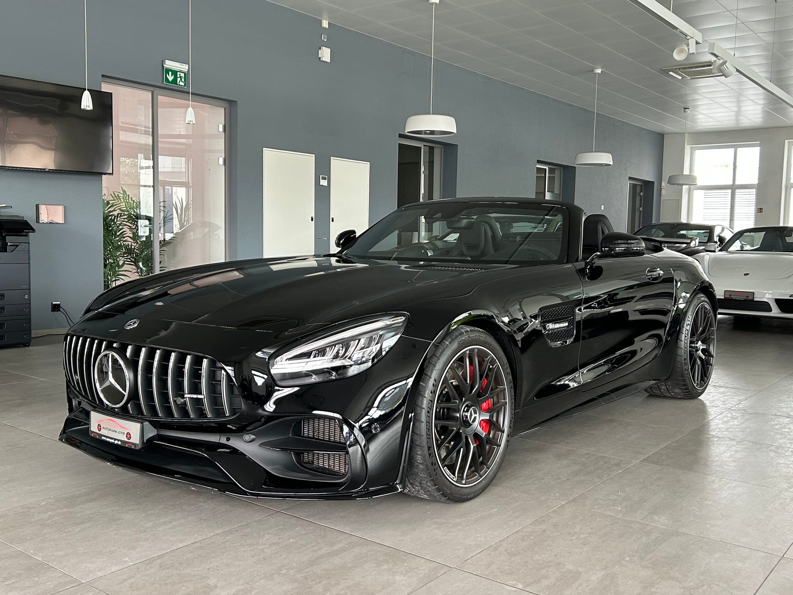 Mercedes-Benz GT MERCEDES-BENZ AMG GT C Roadster Speedshift DCT \\