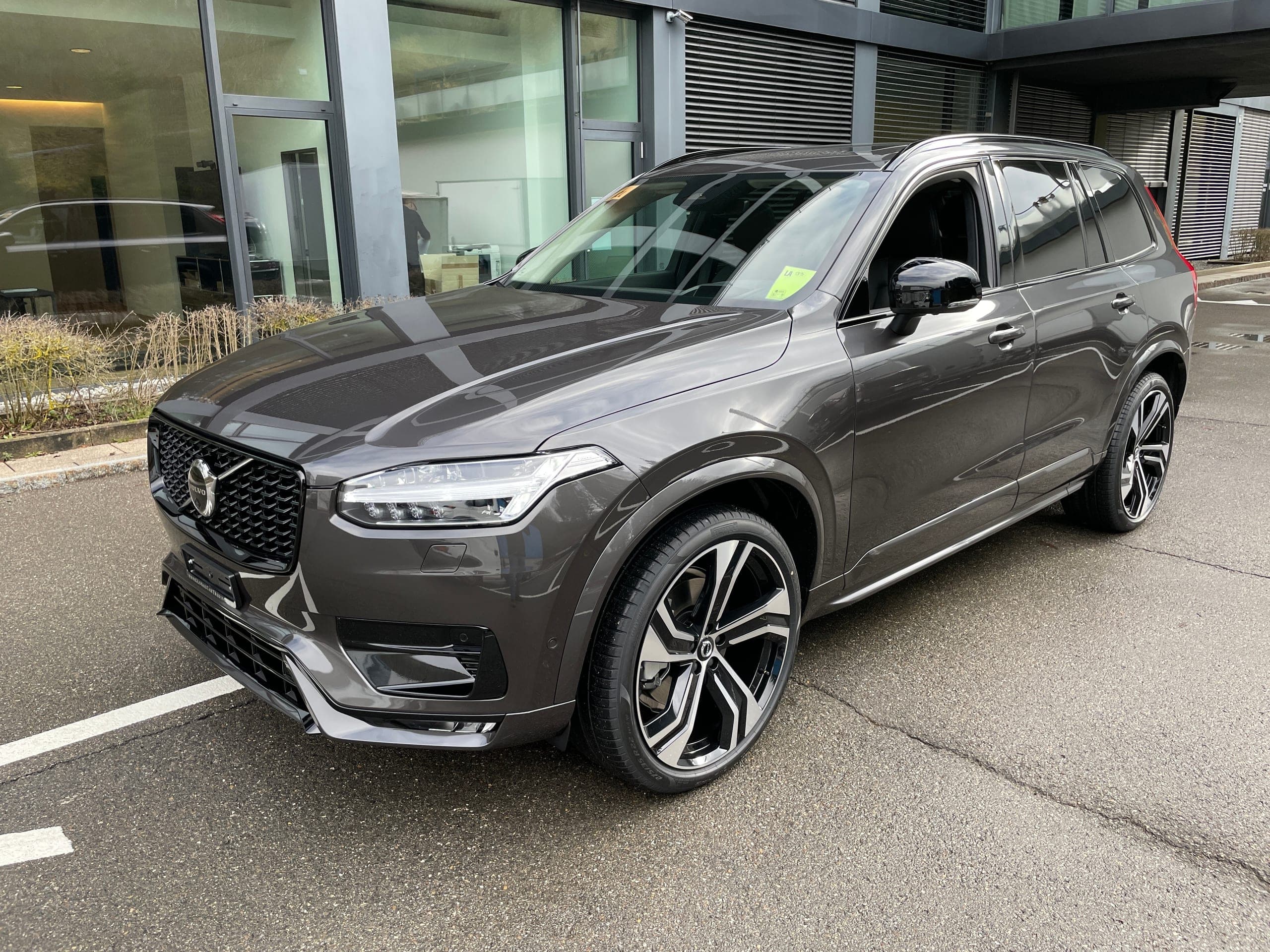 Volvo XC90 VOLVO XC90 B5 Diesel Mild Hybrid AWD Ultimate Dark Geartronic - 7 Sitzer