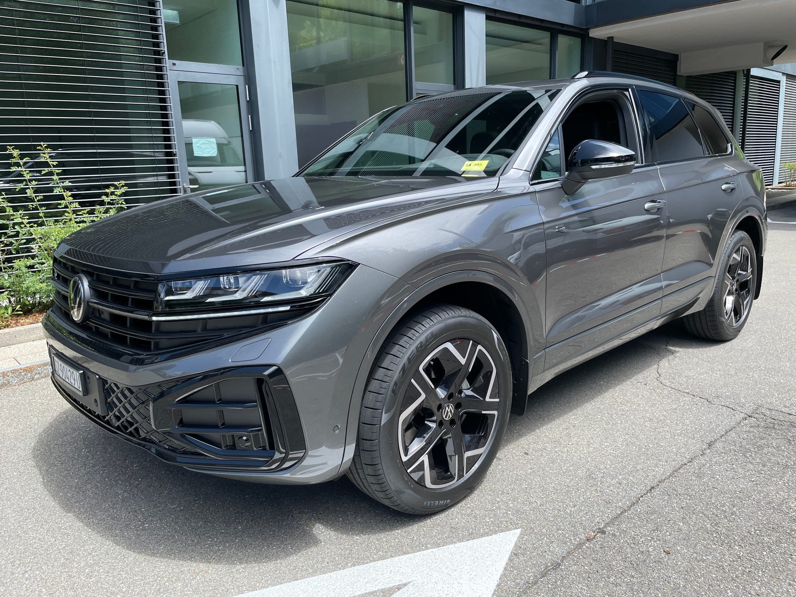 VW Touareg VW Touareg 3.0 TDI R-Line Final Edition Tiptronic