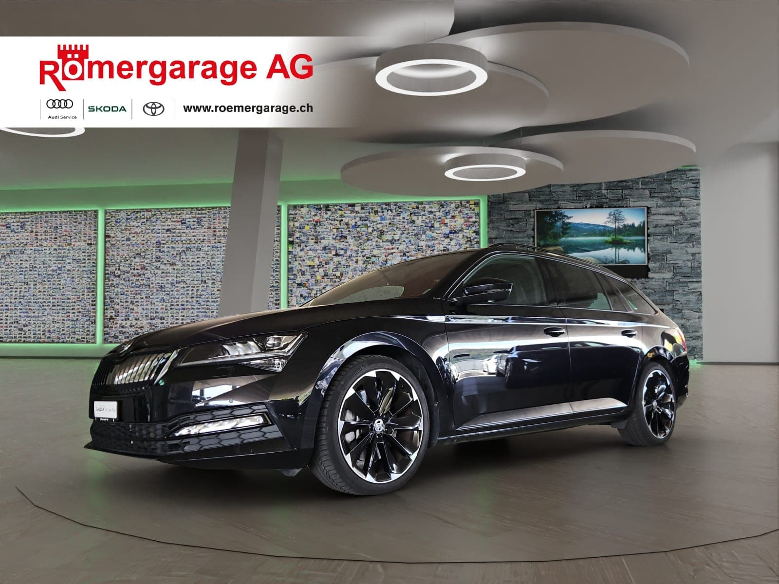 Skoda Superb SKODA Superb Combi 2.0 TSI SportLine 4x4 DSG
