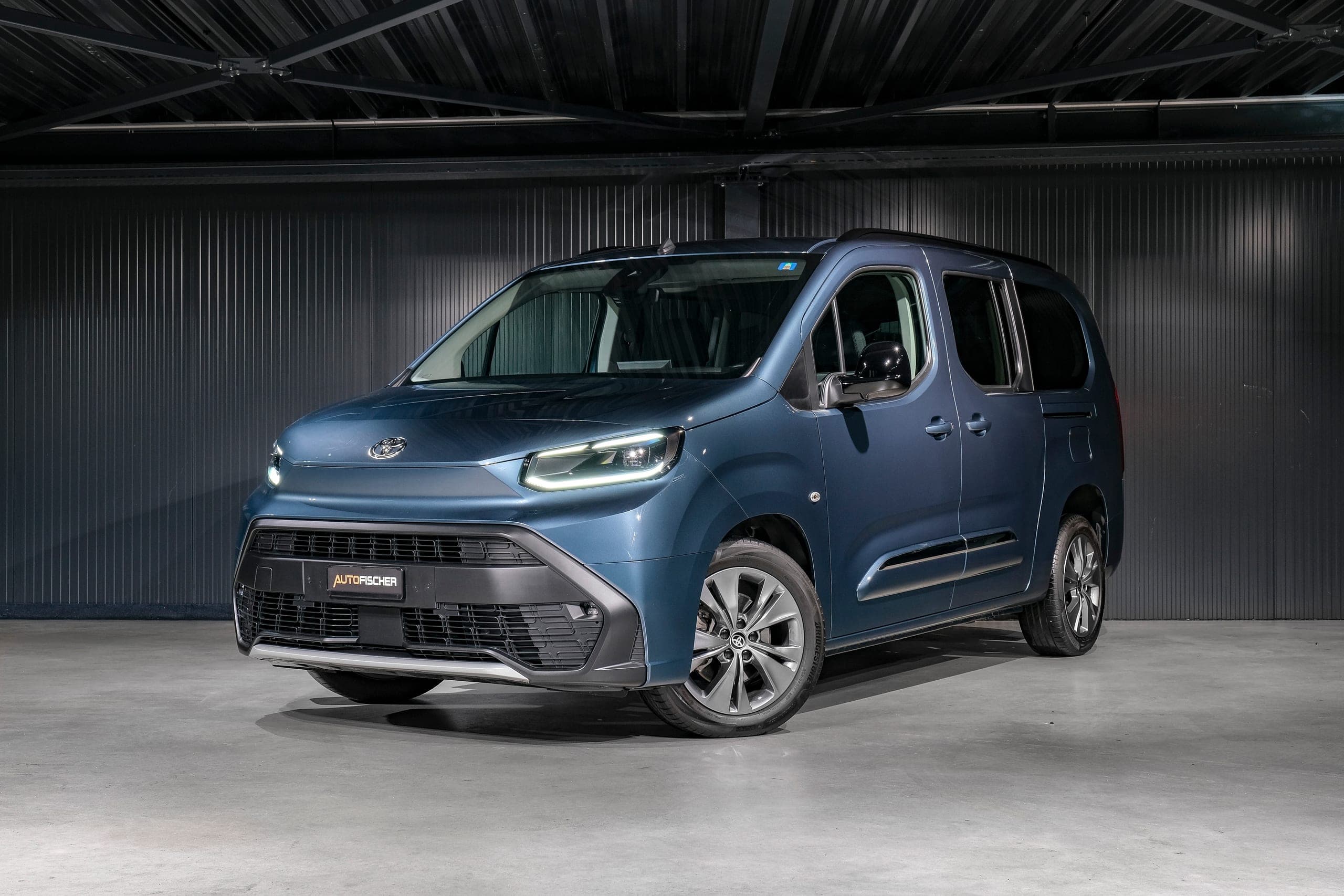 Toyota Proace City Verso TOYOTA Proace City Verso 1.5 Trend L2 Automatik