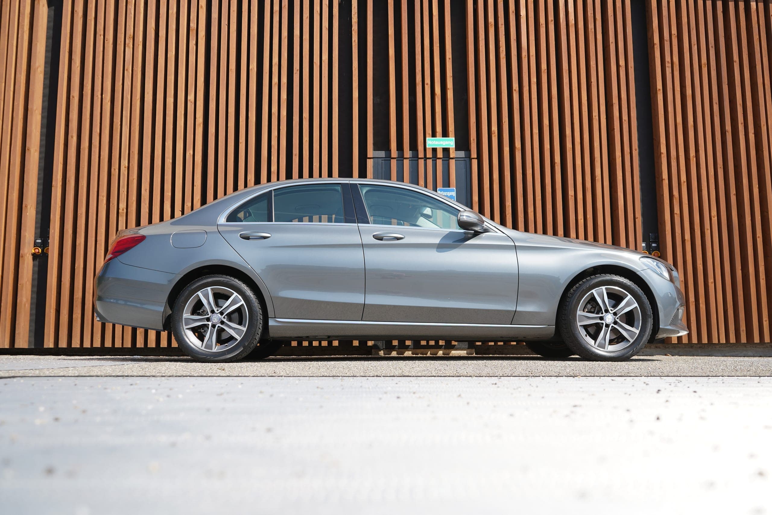 Mercedes-Benz C-Klasse MERCEDES-BENZ C 200 AVANTGARDE 4MATIC 9G-TRONIC l 184 PS