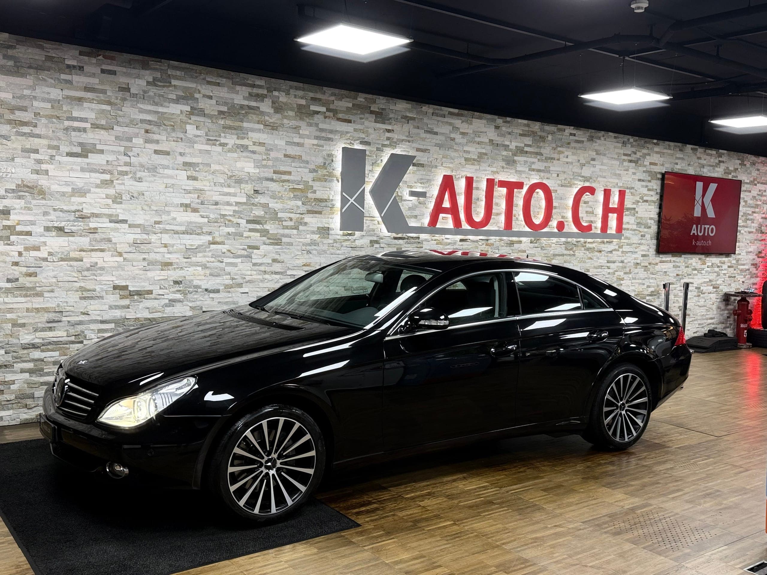 Mercedes-Benz CLS MERCEDES-BENZ CLS 500 7G-Tronic