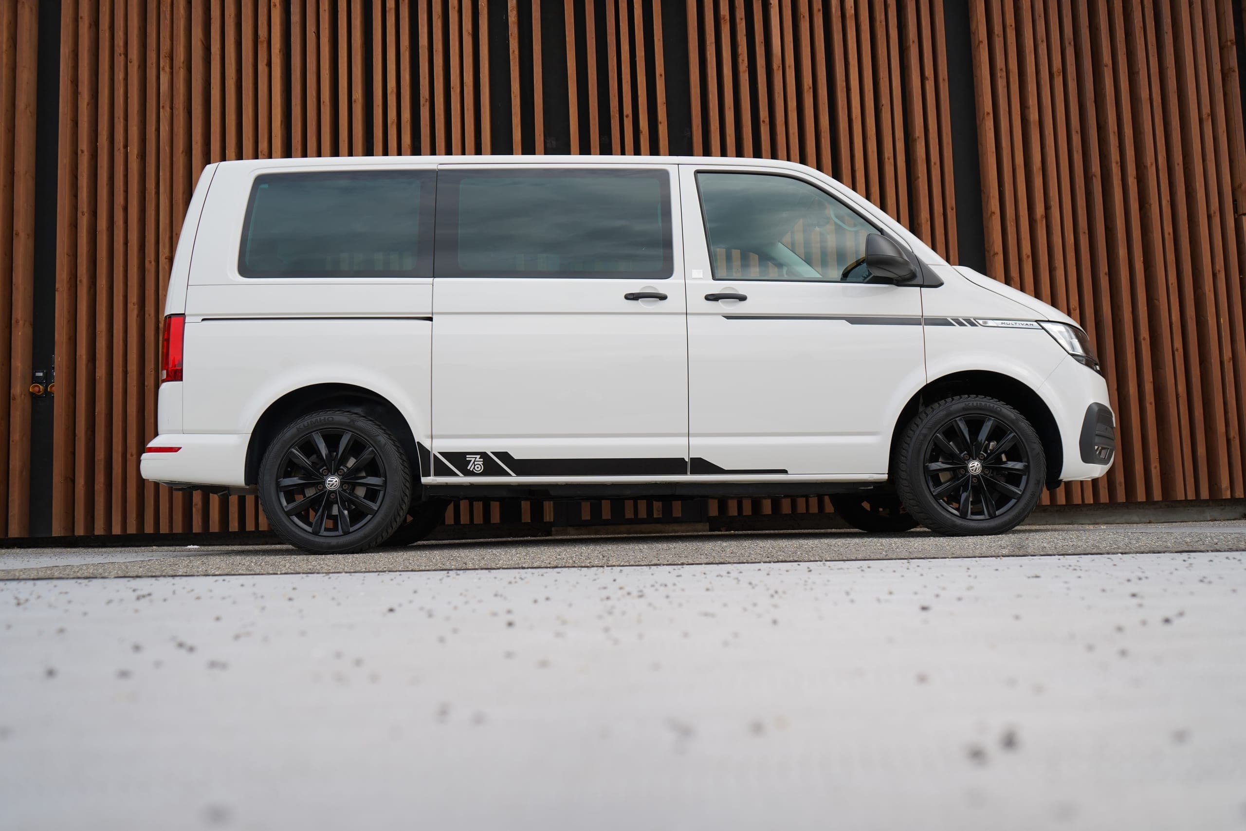 VW T6 VW T6.1 MULTIVAN 2.0 TDI TRENDLINE LIBERTY DSG l 150 PS
